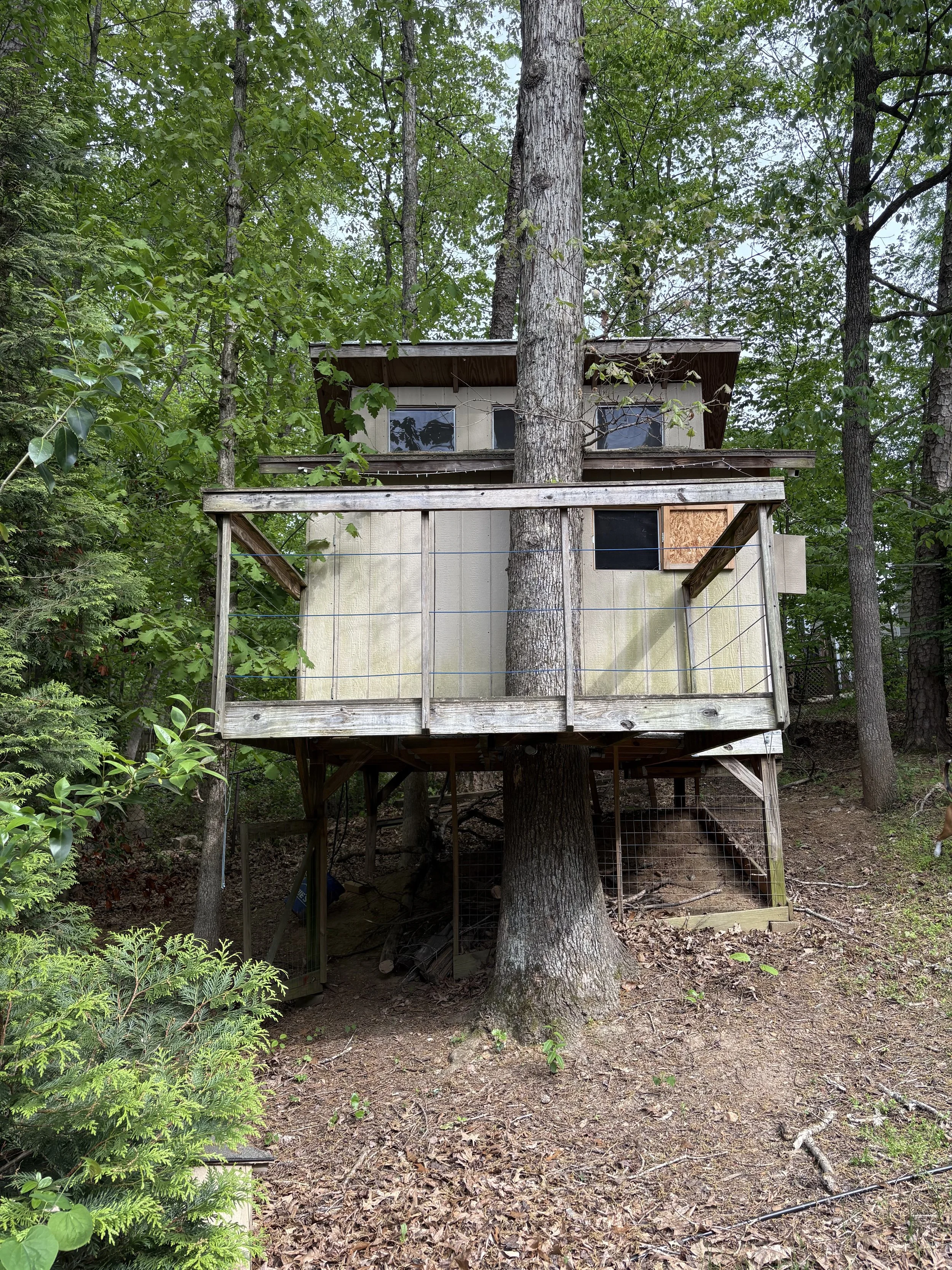 View of the support of the tiny house.