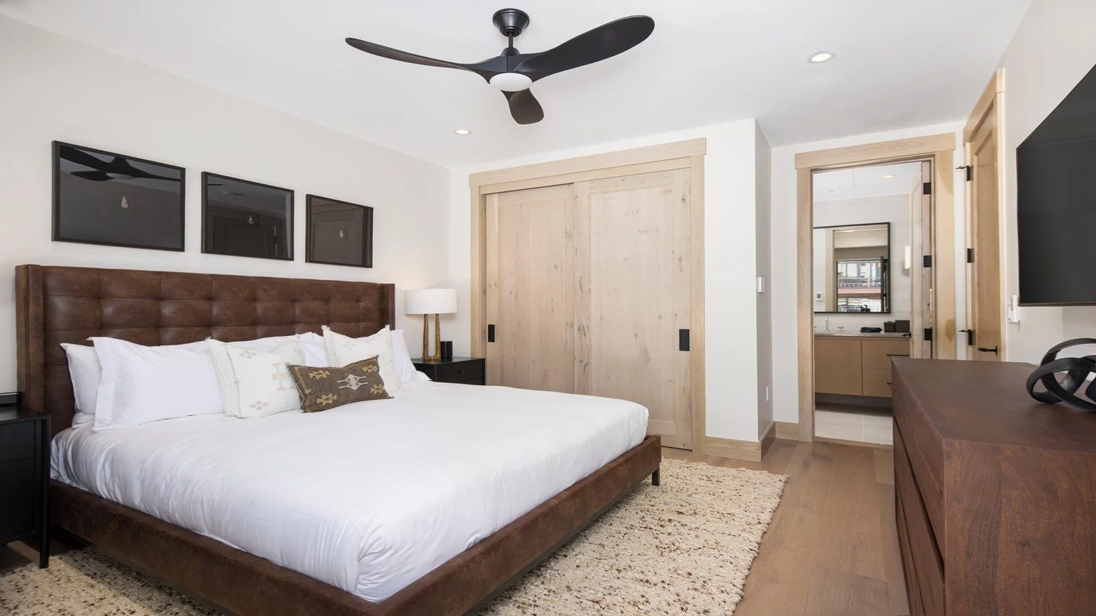 interior-10 (1).jpeg