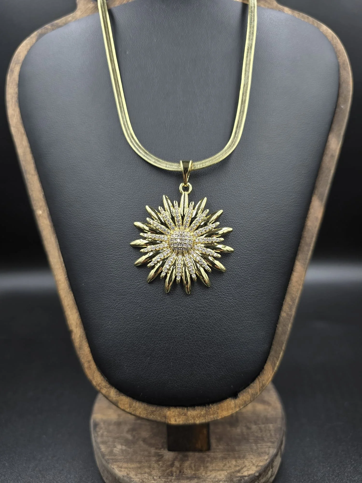 Sol De Oro