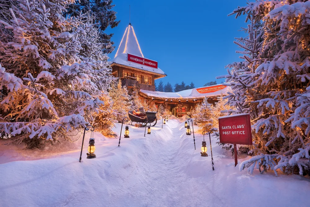 Airbnb x Lapland, Santa Claus Post Office. Zynopsis Visuals.