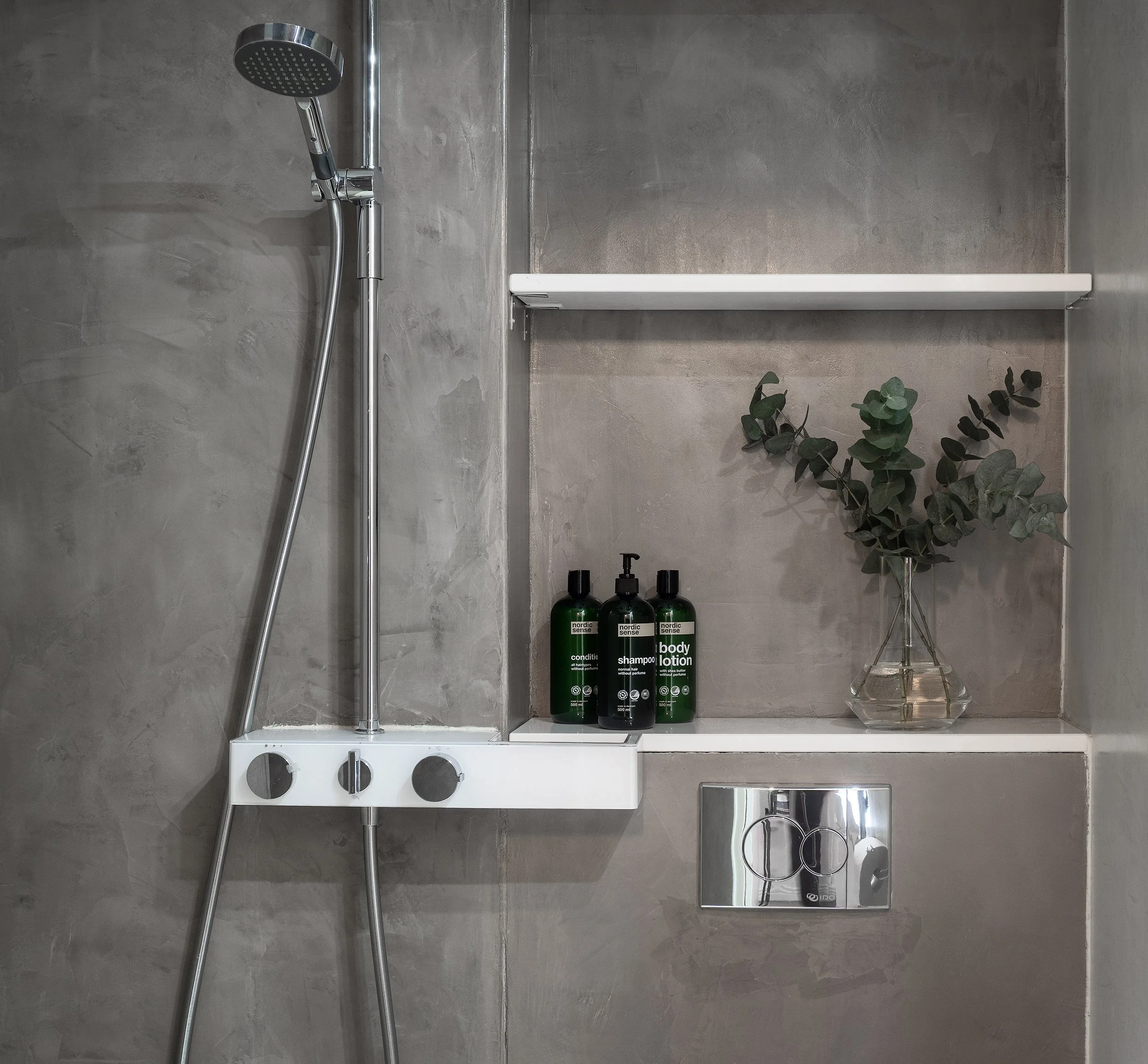 DSC3623HDR cop-twilight-2500x2318px.jpg