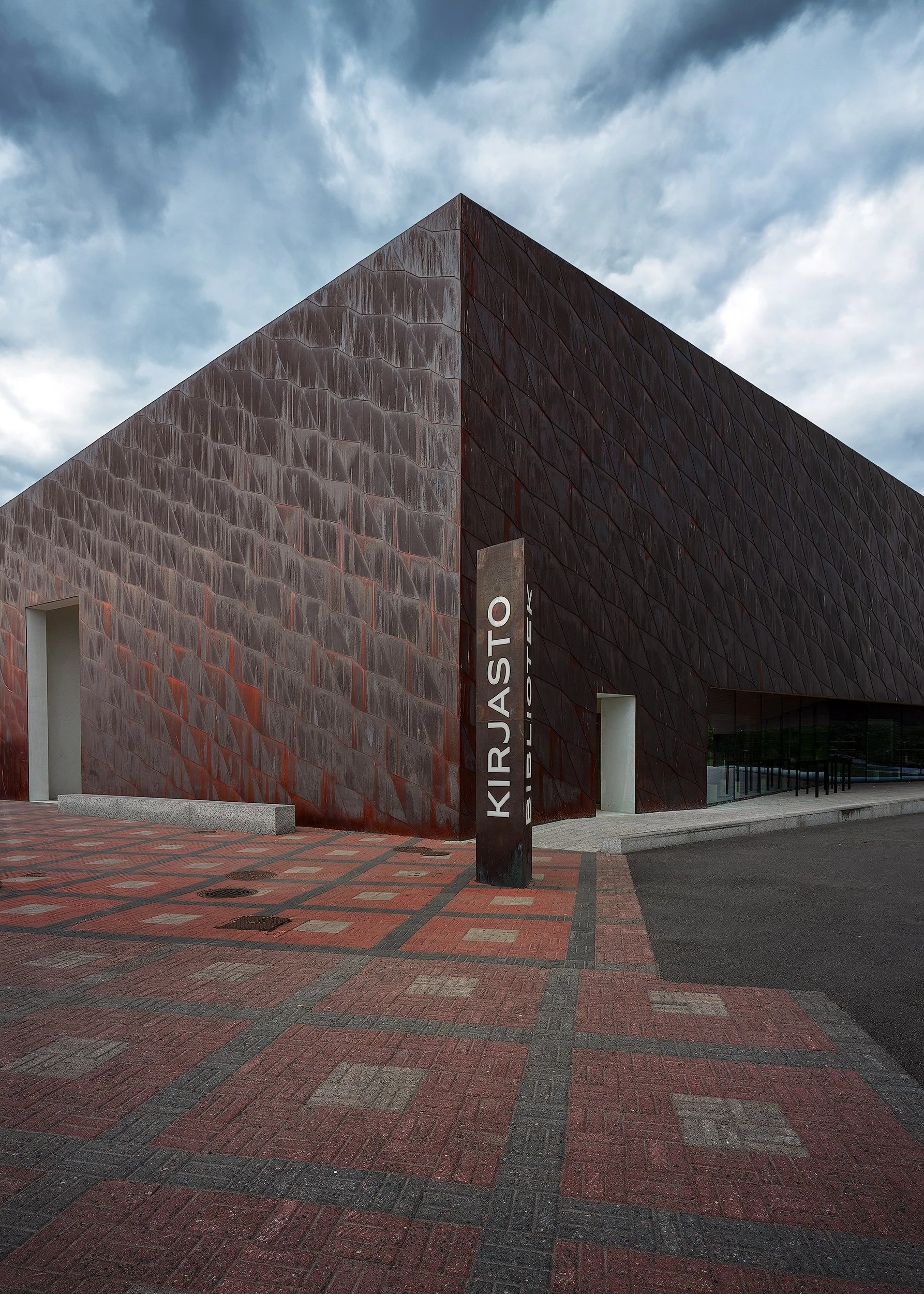 _OR_2527_HDR-1 copy-2500x1786px.jpg