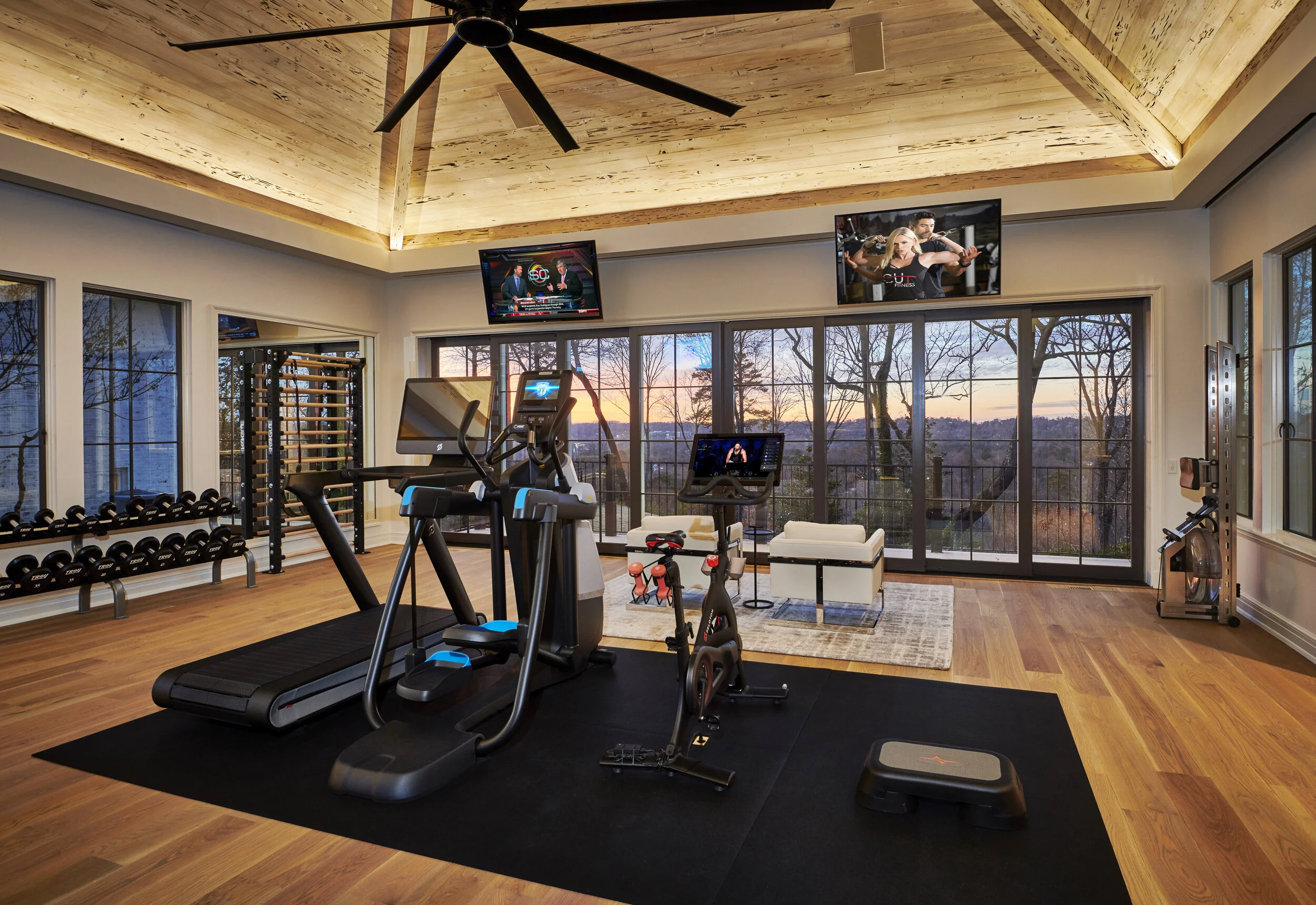 Lighting Control That Stays in Sync -  with your Natural Circadian Rhythm.