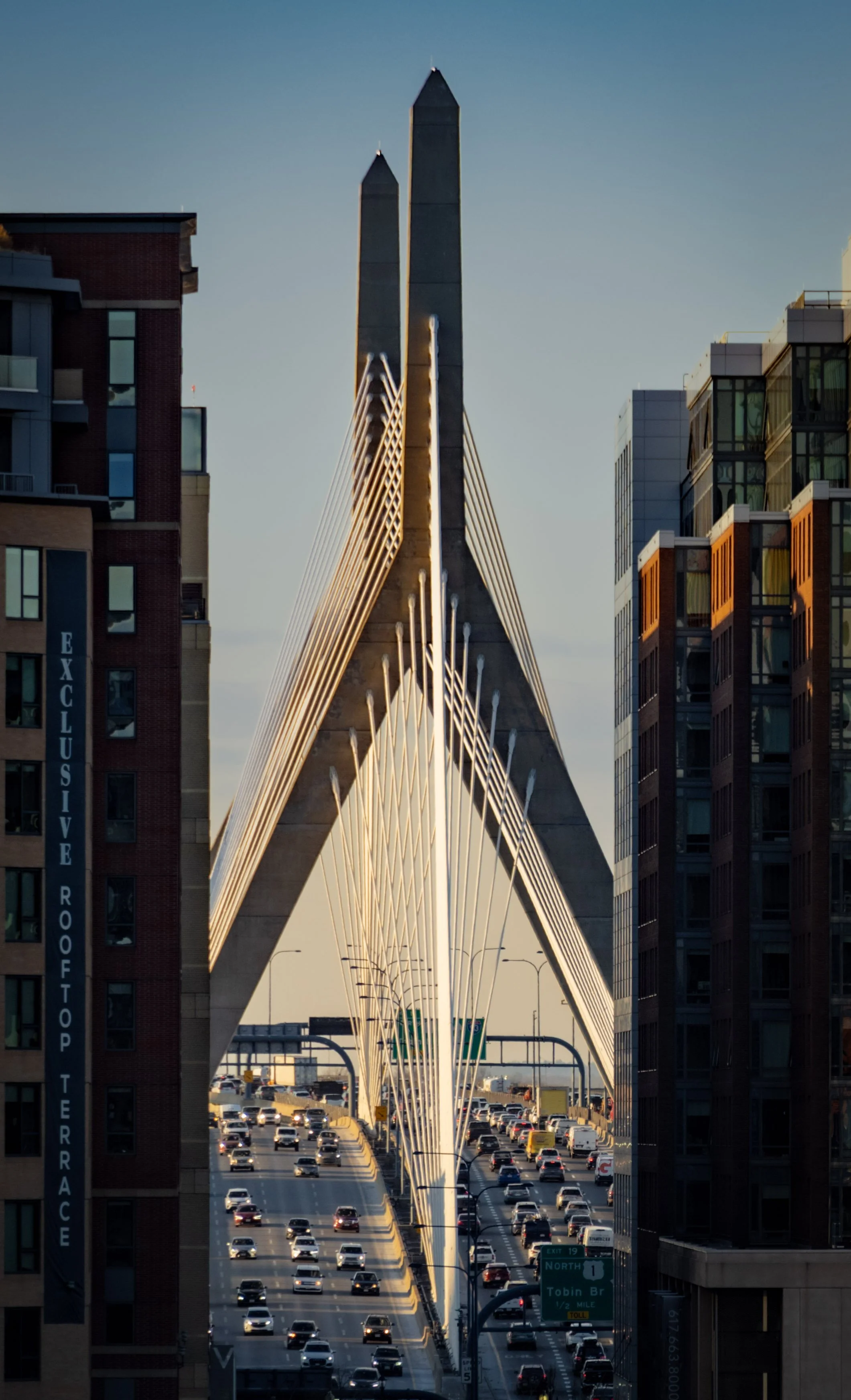 Boston, MA
Sony A6400
Sony 18-135mm f/3.5-5.6