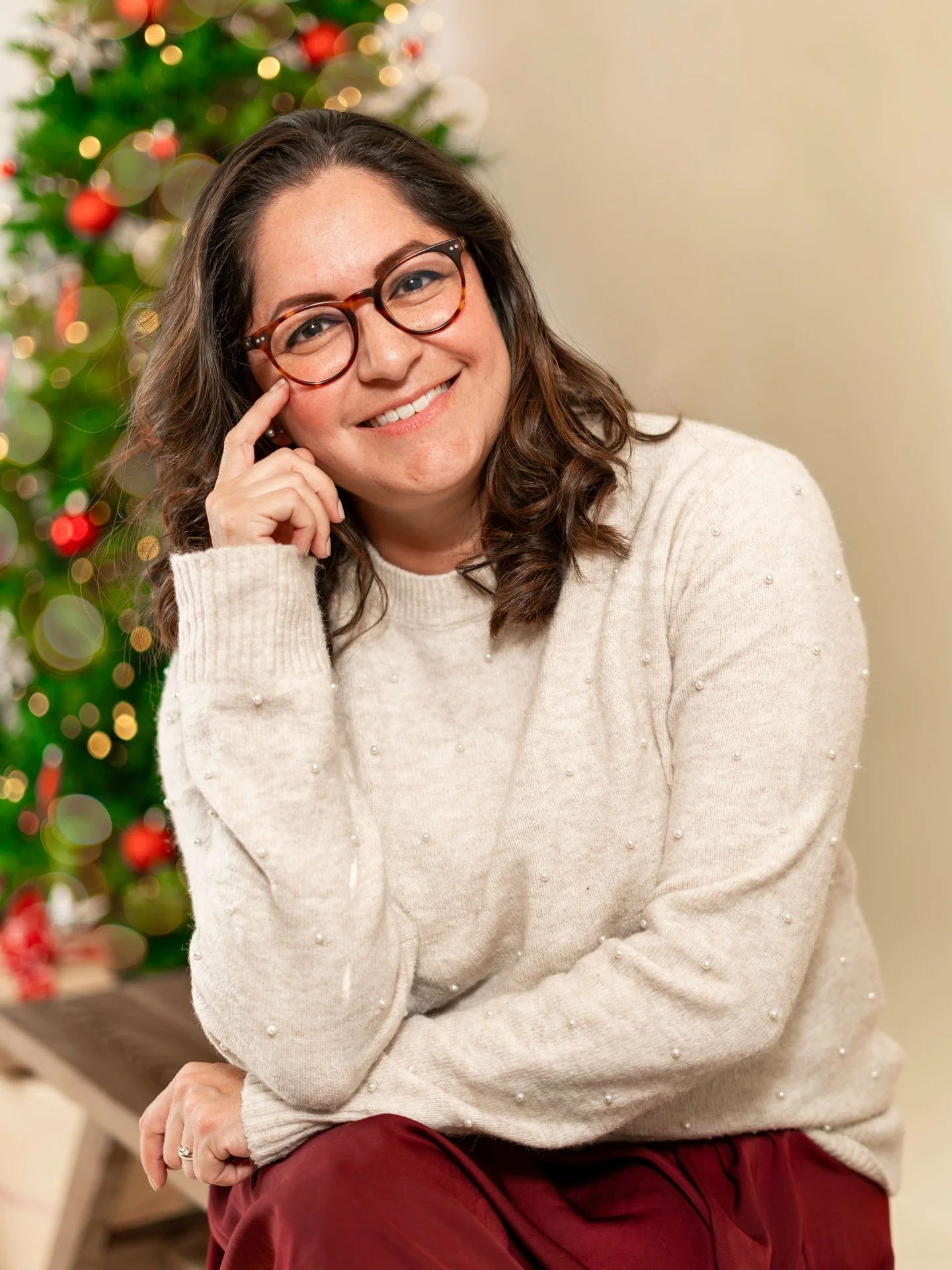 Ya se acerca la temporada m&aacute;s linda del a&ntilde;o y en Fotuna, &iexcl;queremos que congeles esos bonitos momentos en fotograf&iacute;as en nuestro mini set navide&ntilde;o!
.
.
.
#navidad #familia #sesionnavide&ntilde;a #sesi&oacute;ndefotos 