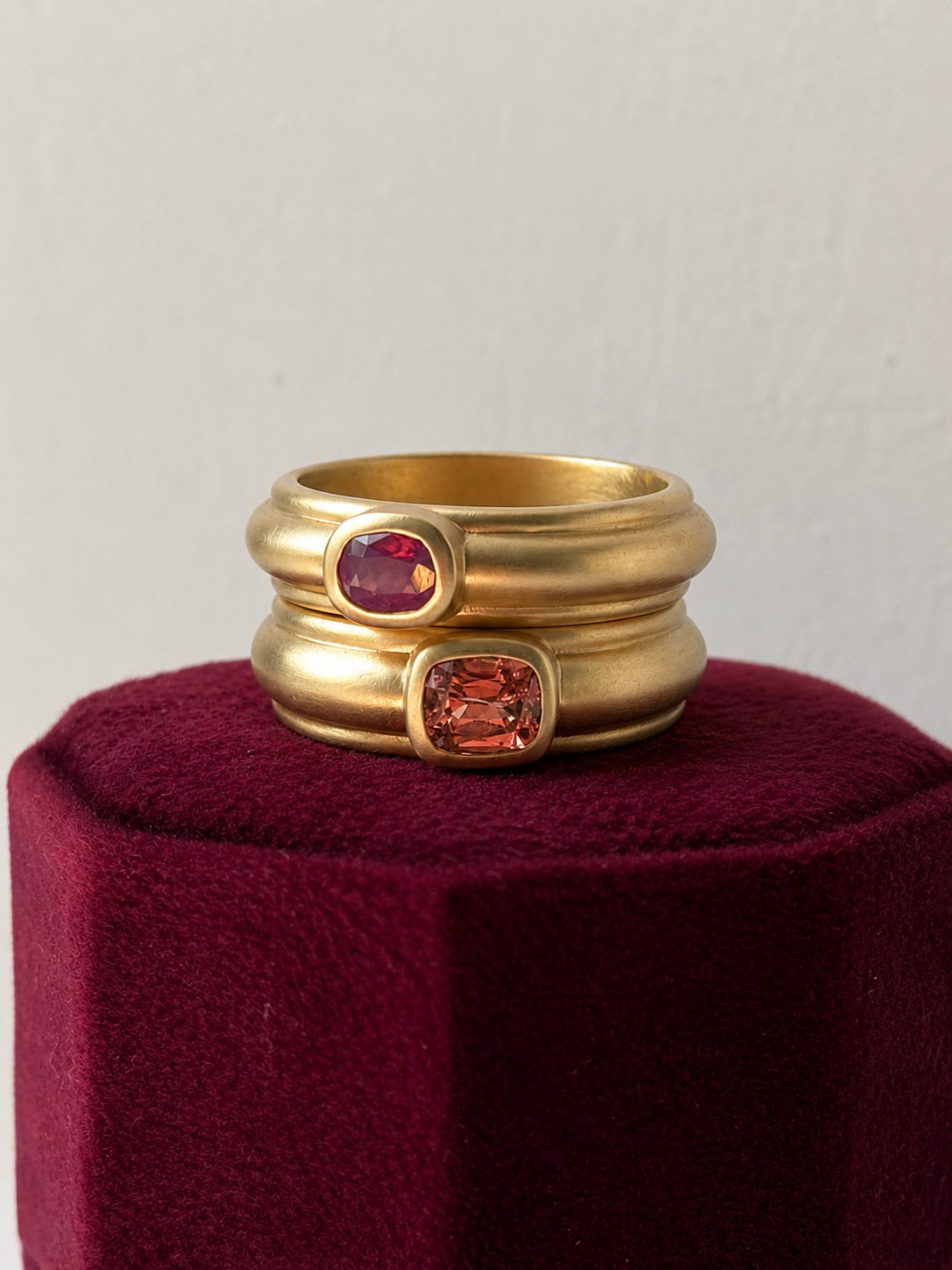 Peach Spinel Vintage Layer Band