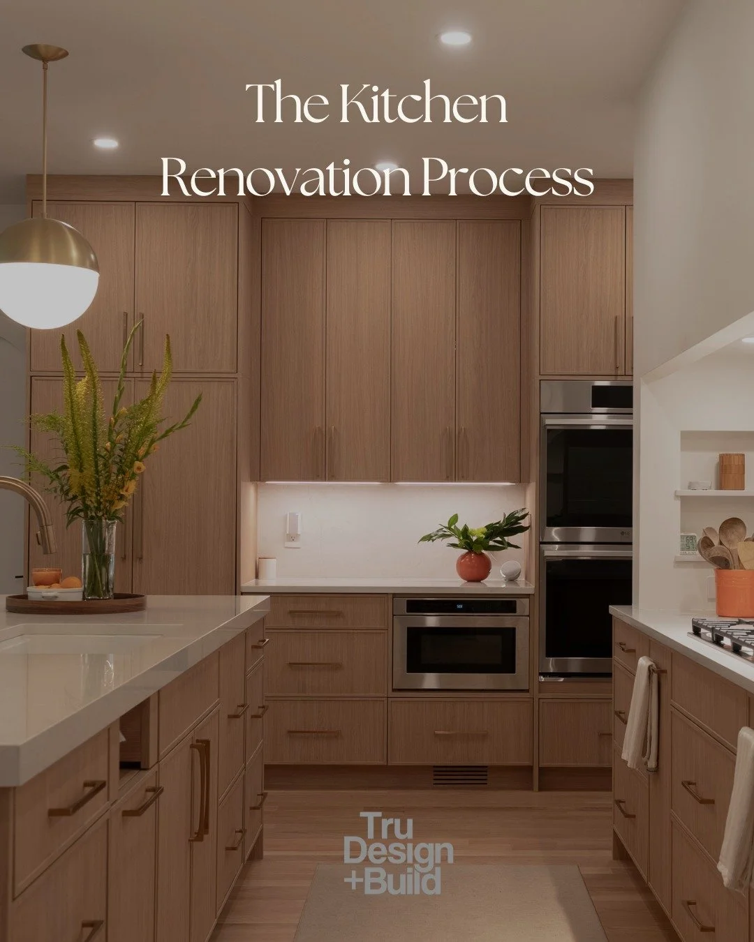Thinking about renovating your kitchen?
Work with a team that handles both design and build.
Reach out to begin your project!

Builder: @trudesignbuild
Designer: @amyjmarkus @trudesignbuild
 📸 : @motifmediaco

#homedesign #homebuilder #homereno #sou