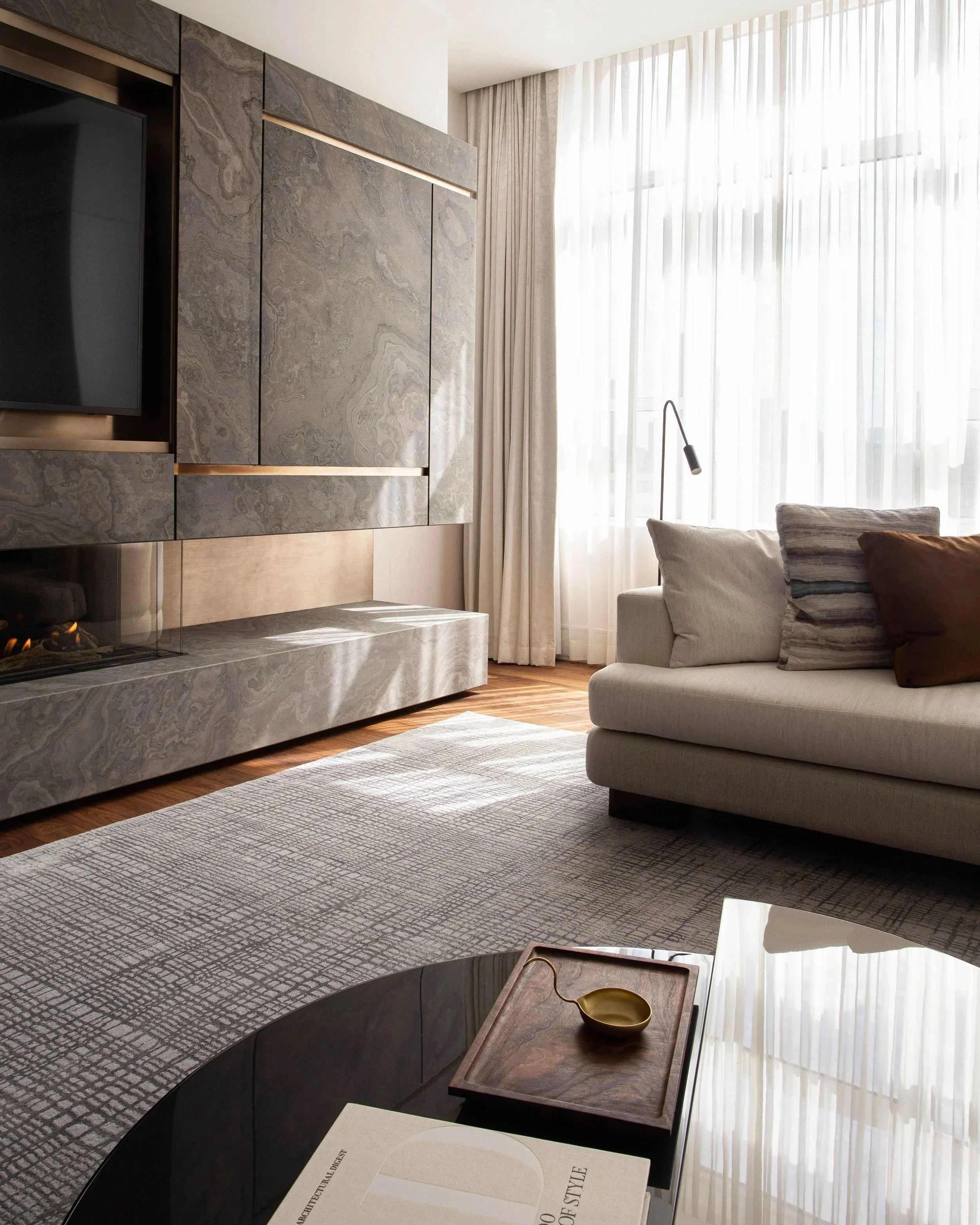 Park-Hyatt-Toronto-by-Studio-Munge-02-Presidential-Suite-07-credit-Maxime-Bocken%2Bcopy.jpg