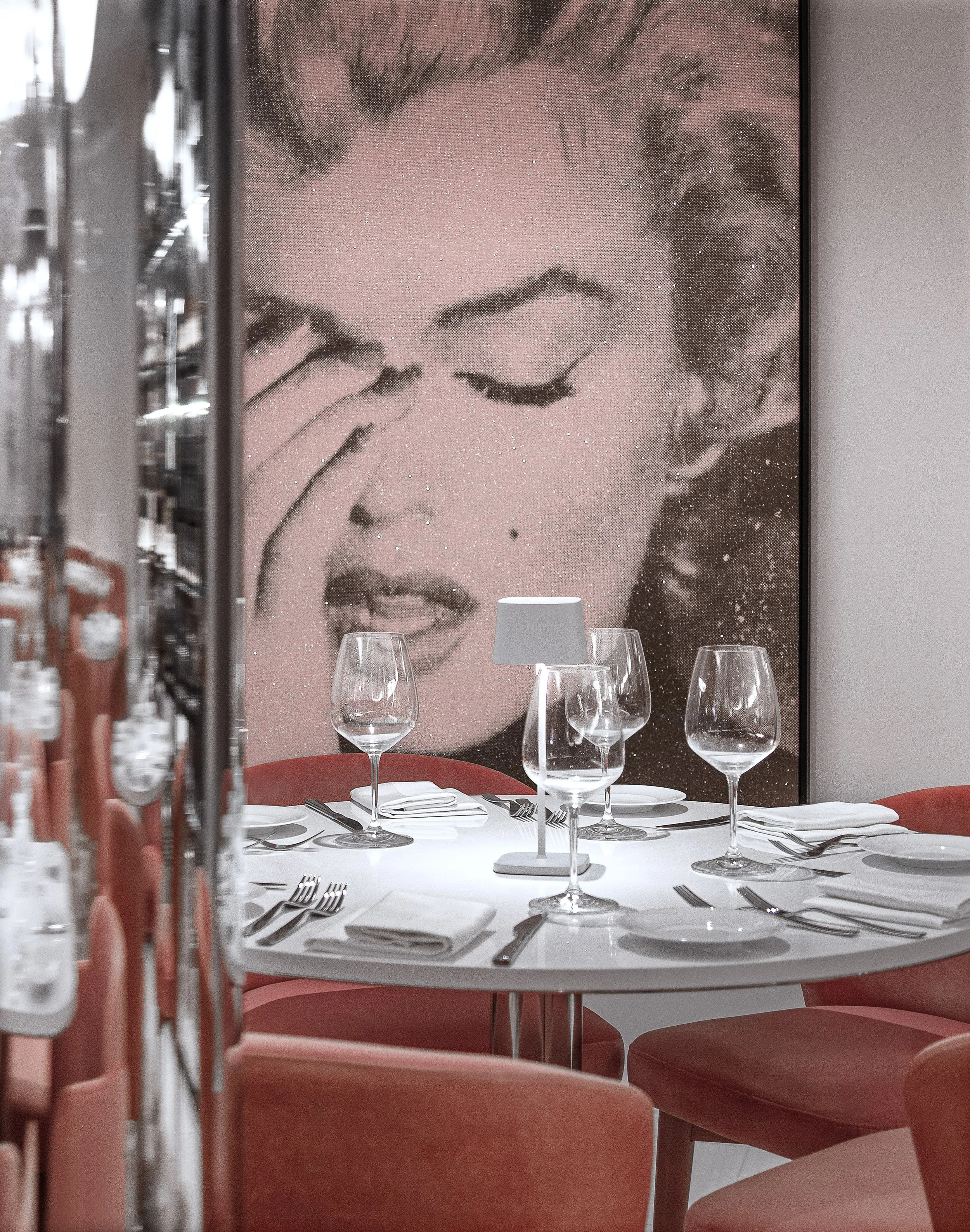 Sofia-Miami-restaurant-by-Studio-Munge-for-INK-Entertainment-10-credit-Maxime-Bocken copy.jpg