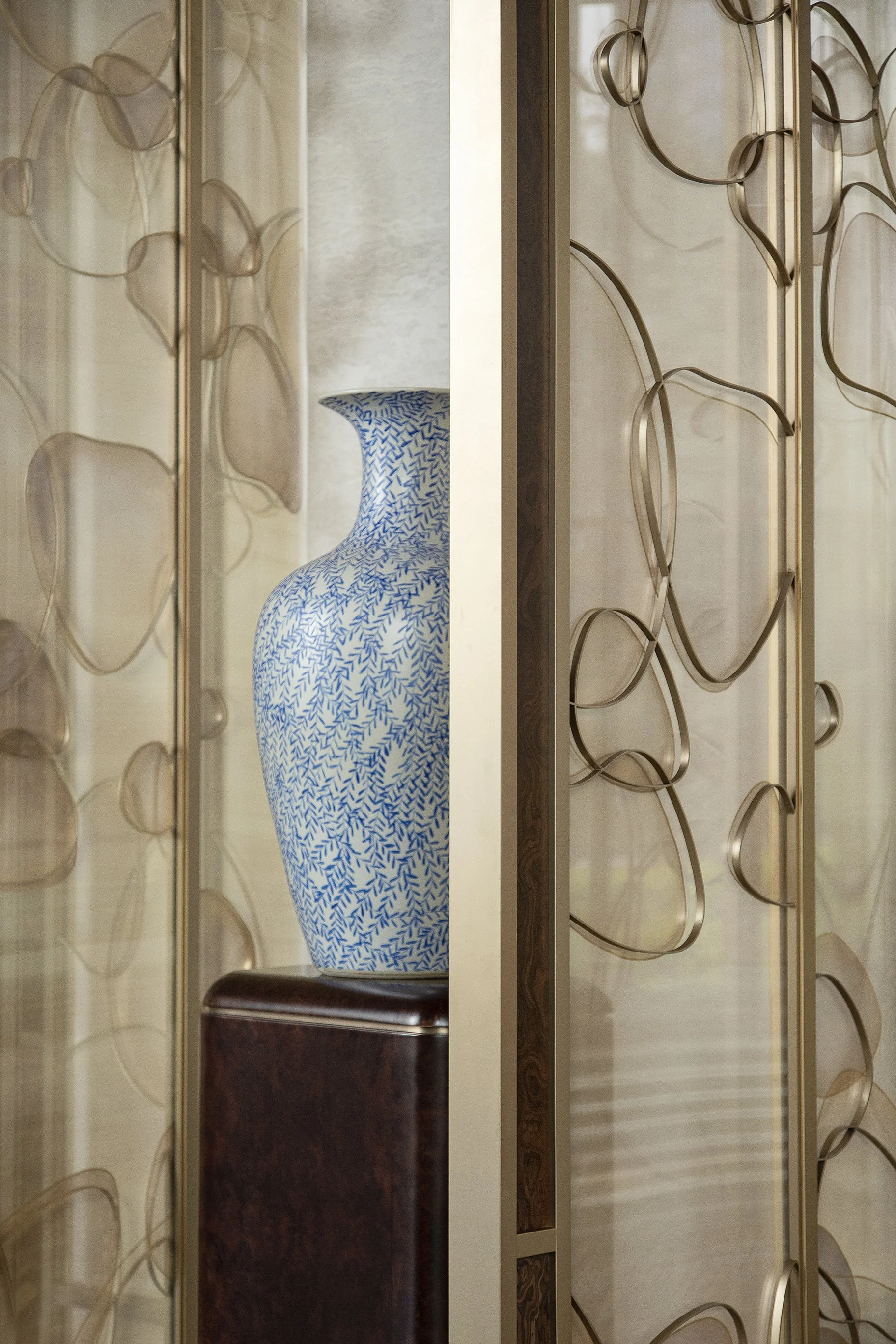 Diaoyutai-Qingdao-Hotel-by-Studio-Munge-10-credit-Maxime-Bocken-IIDA-Best-Asia-Pacific-Design-Award copy.jpg