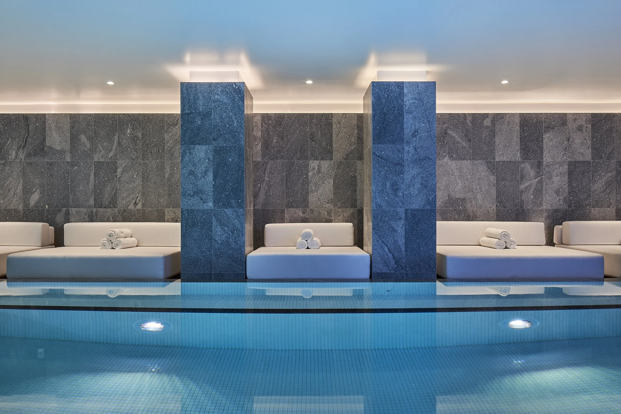 Studio-Munge-Muir-Autograph-Marriott-Hotel-01-02-Windward-Vitality-Pool-credit-Muir copy.jpg