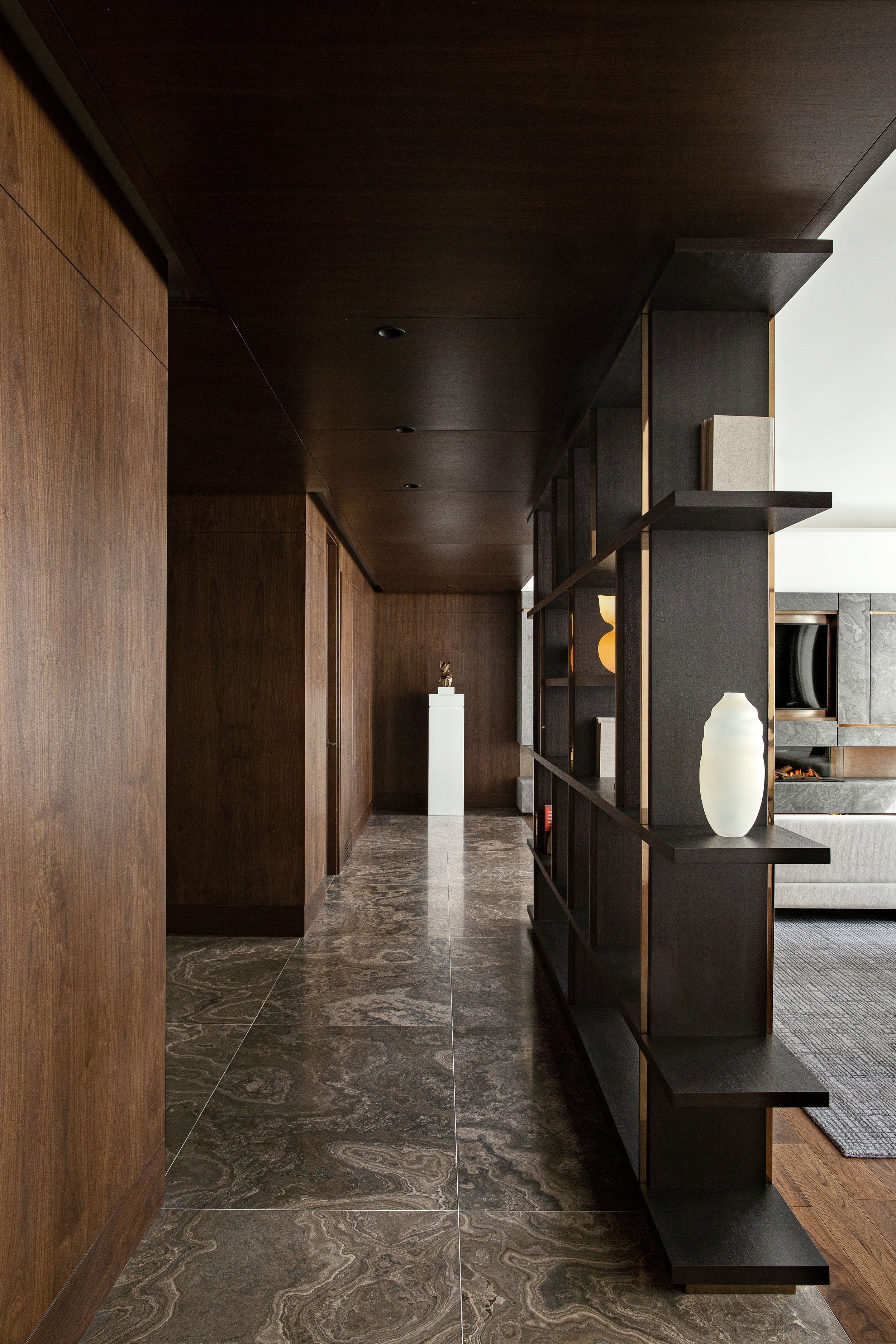 Park-Hyatt-Toronto-by-Studio-Munge-02-Presidential-Suite-02-credit-Maxime-Bocken copy.jpg