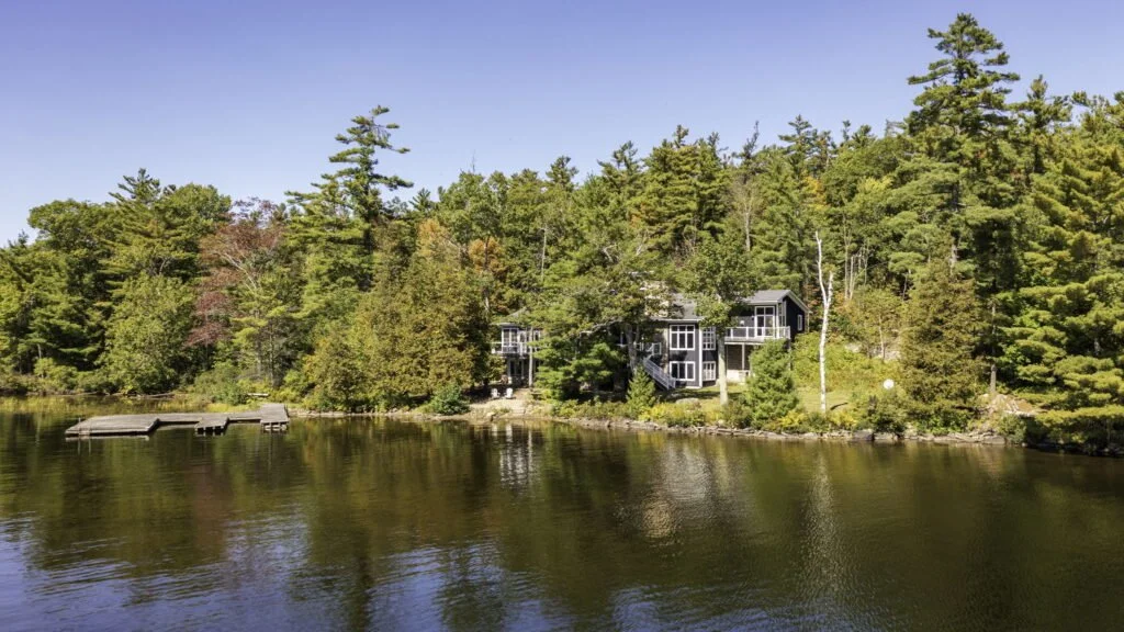 1064 Road 3200, Gravenhurst, ON