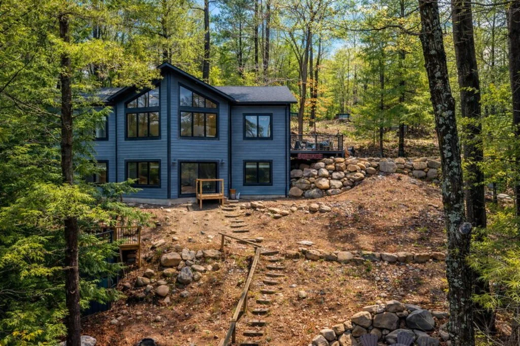1062 Pennwood Road. Port Carling, ON