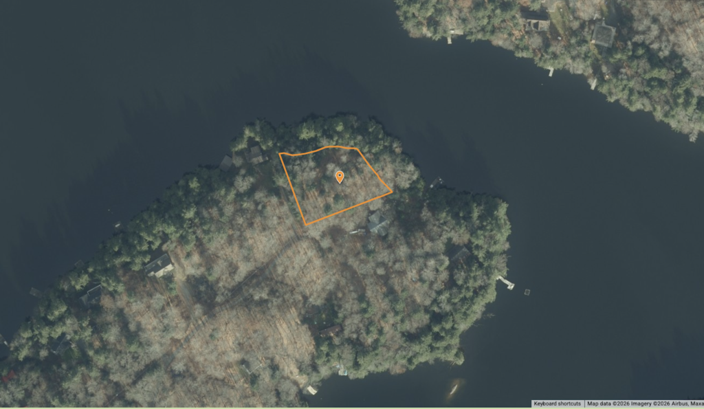 South Crane Lake Road. The Archipelago, ON