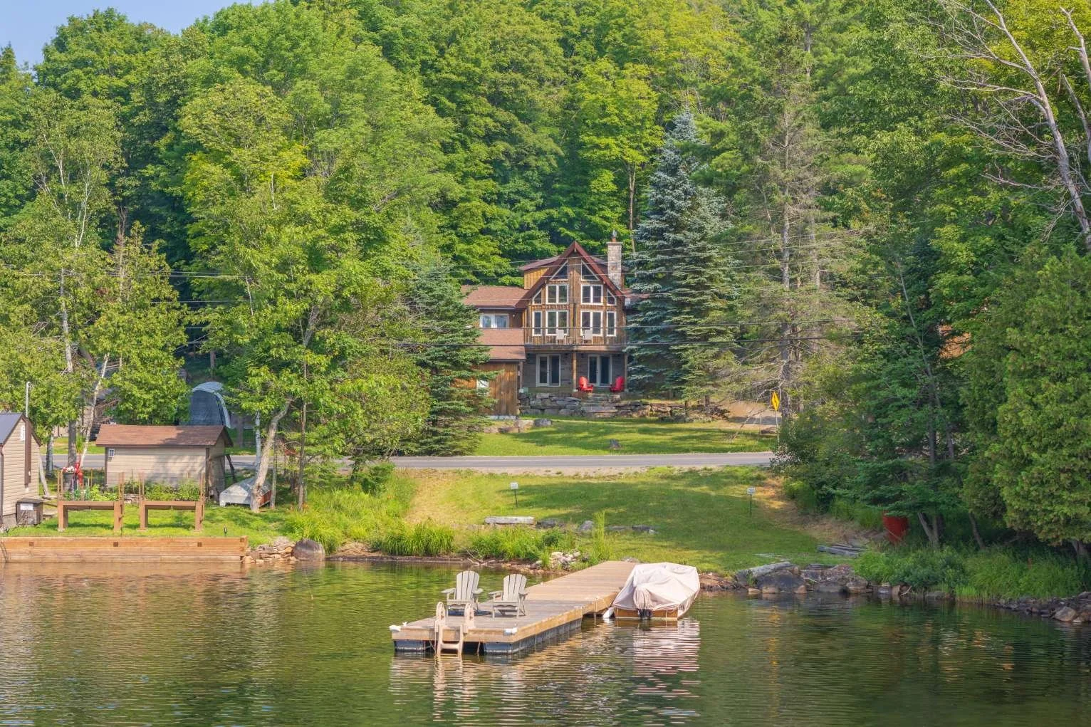 1292 Port Cunnington Road. Lake of Bays. ON
