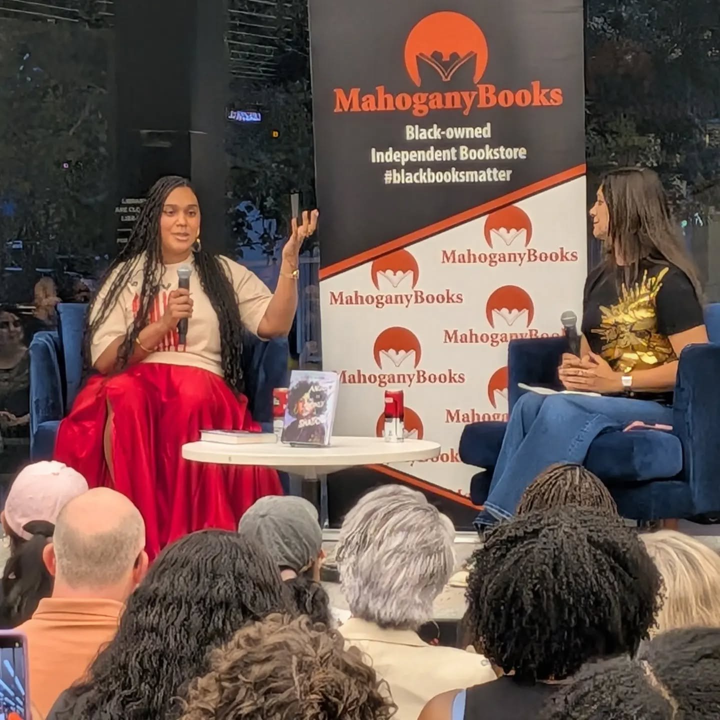 Big thanks to @mahoganybooks for inviting us to table and speak about our org at their very awesome @acevedowrites book talk last night at the @dcpubliclibrary MLK branch!