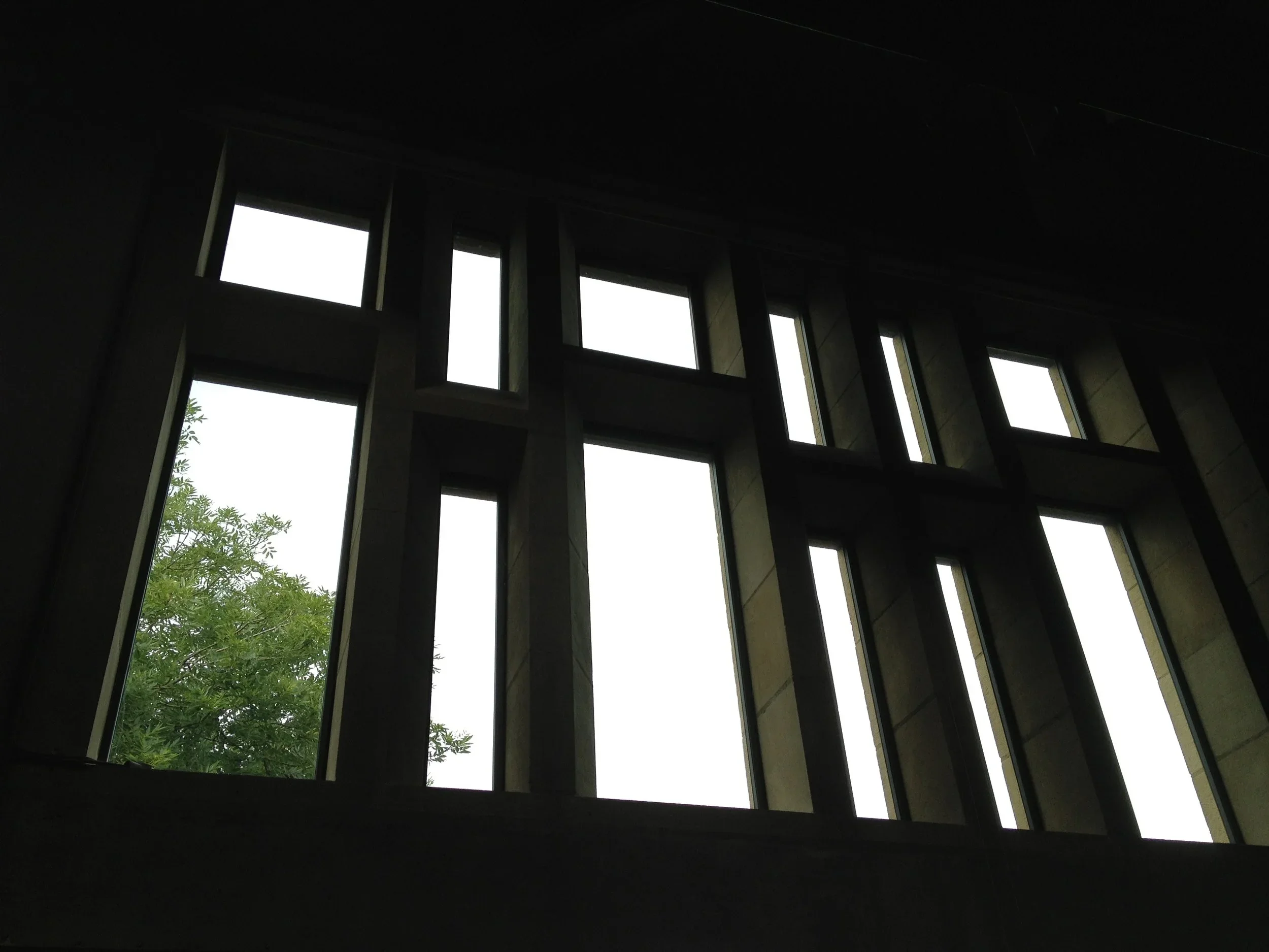 Durham University Library Insulead® Fixed units fitted into refurbished opening casements · anti sun glazing1.webp