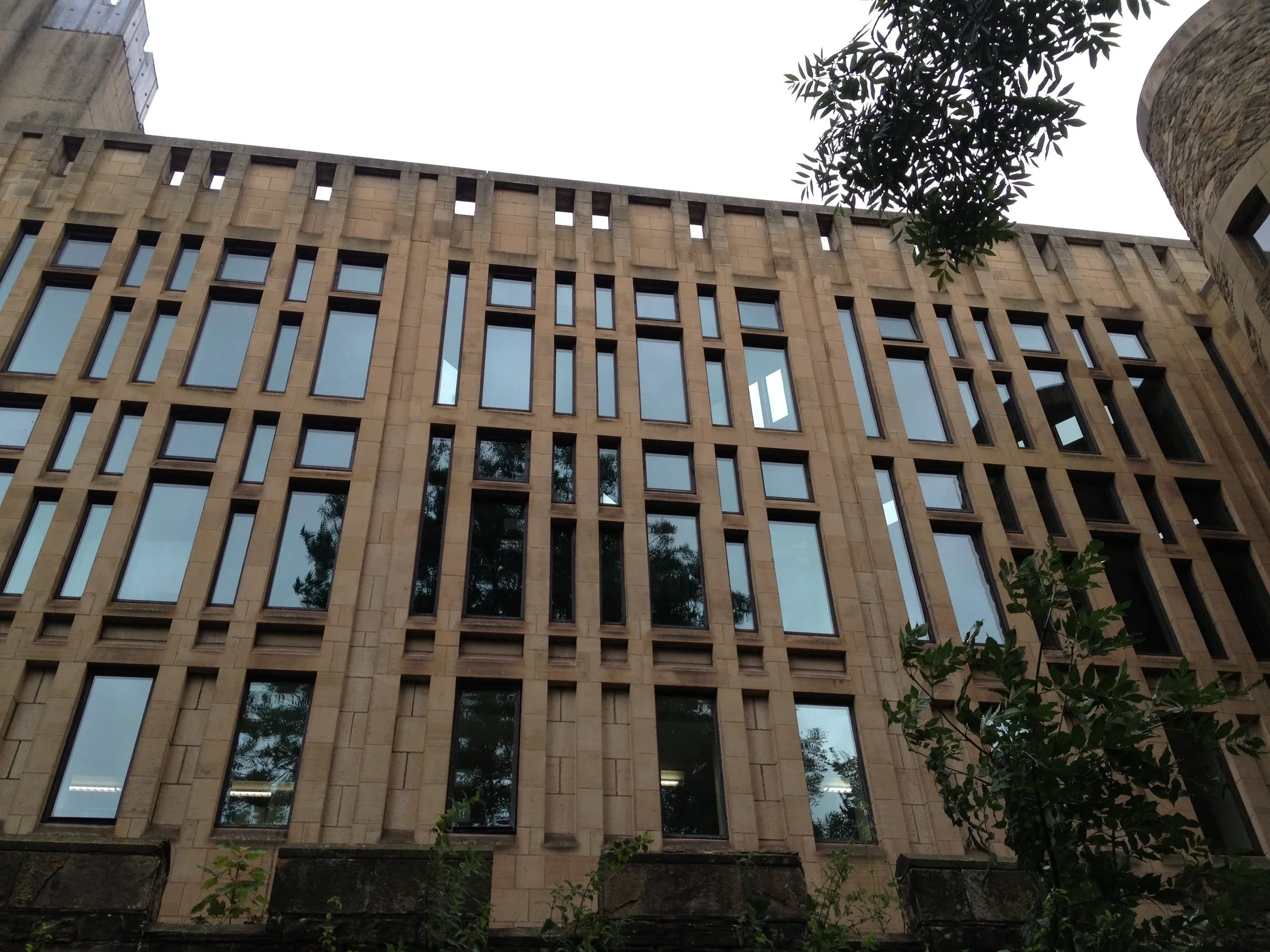 Durham University Library Insulead® Fixed units fitted into refurbished opening casements · anti sun glazing5.webp