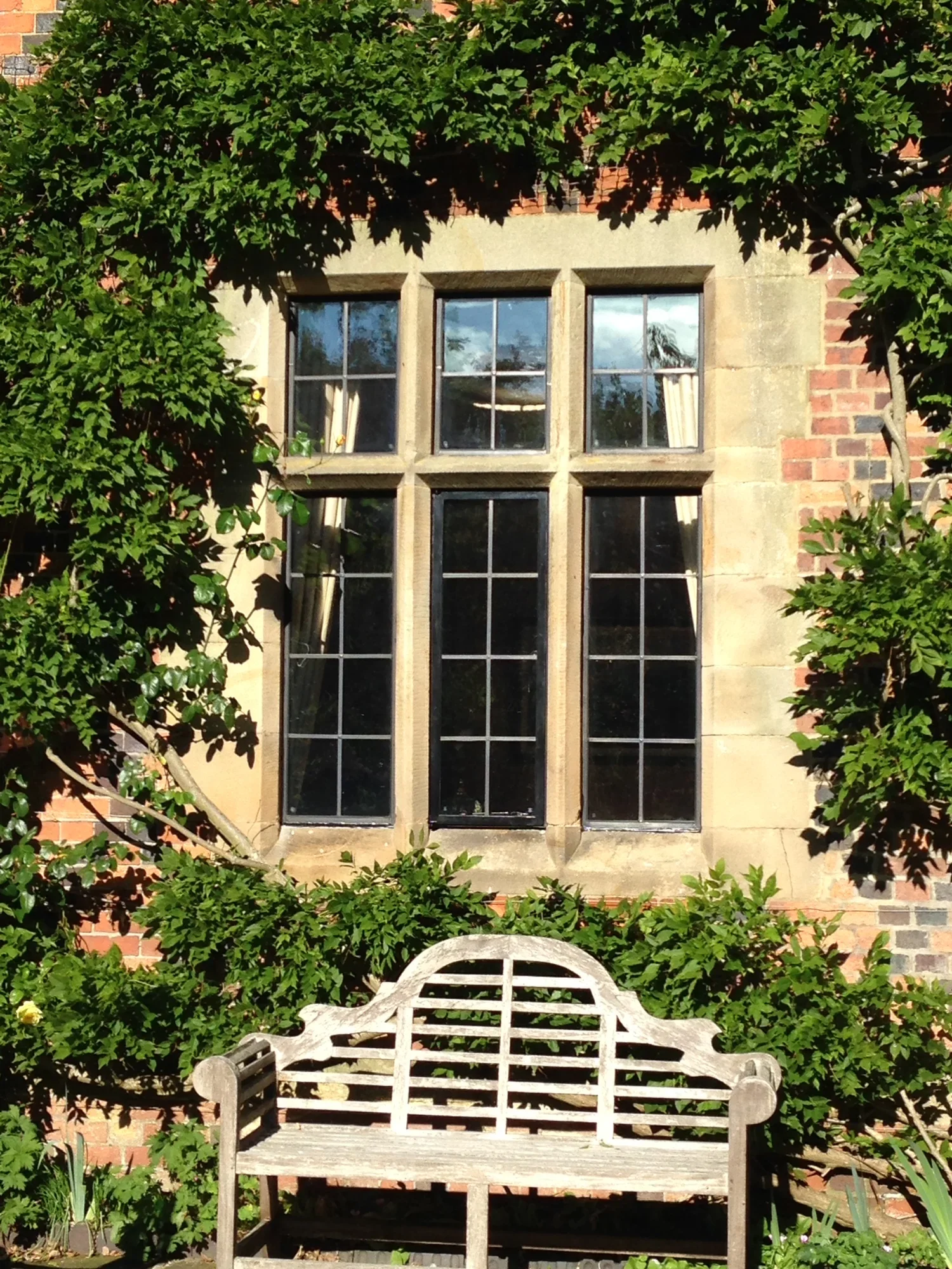 The Coombs - Insulead® Fixed units · Steelyte® opening casements · APPlied square leading5.webp