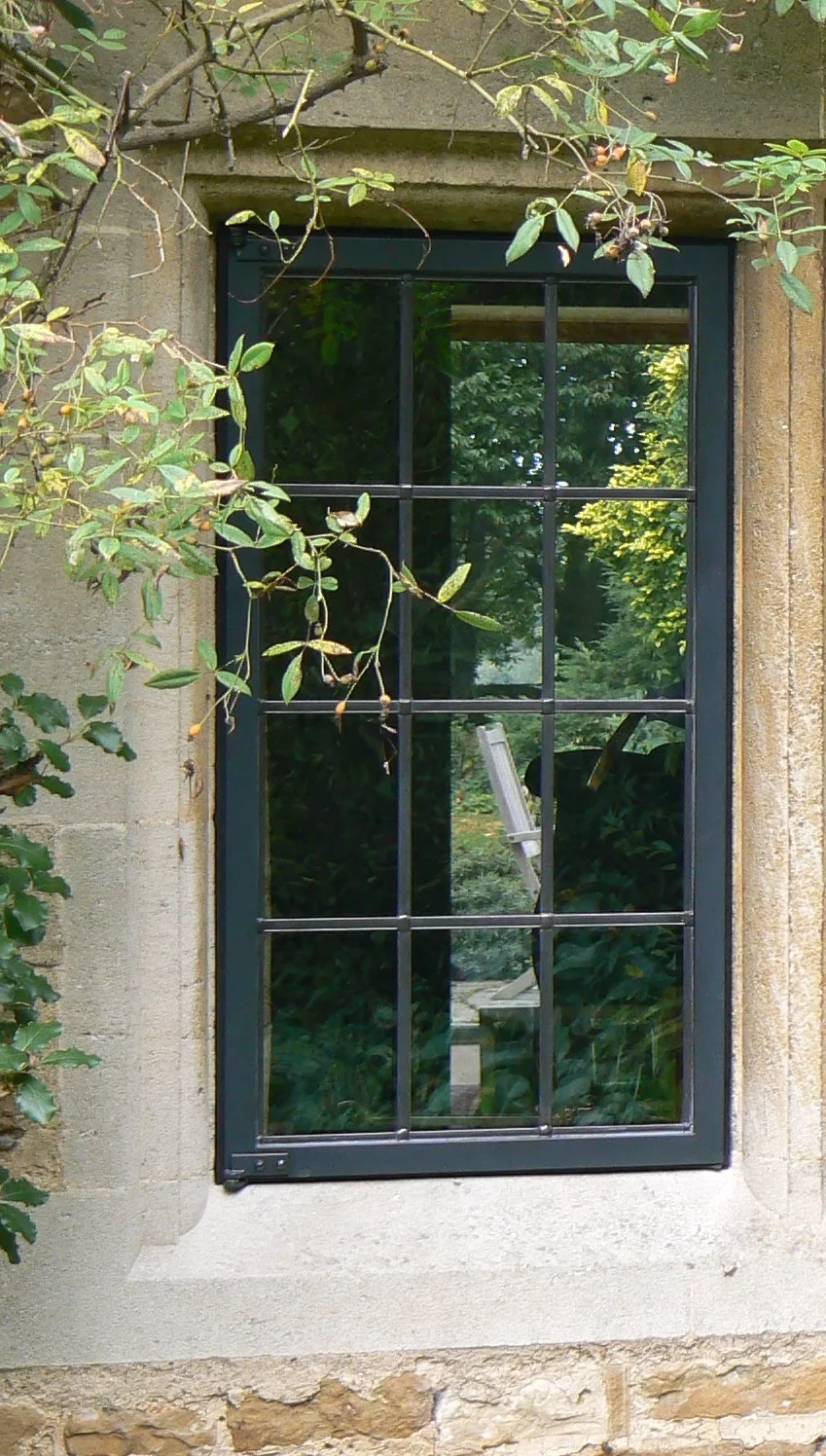 Stone Cottage - Insulead® Fixed Units · Steelyte® opening casements · APPlied square leading1.webp