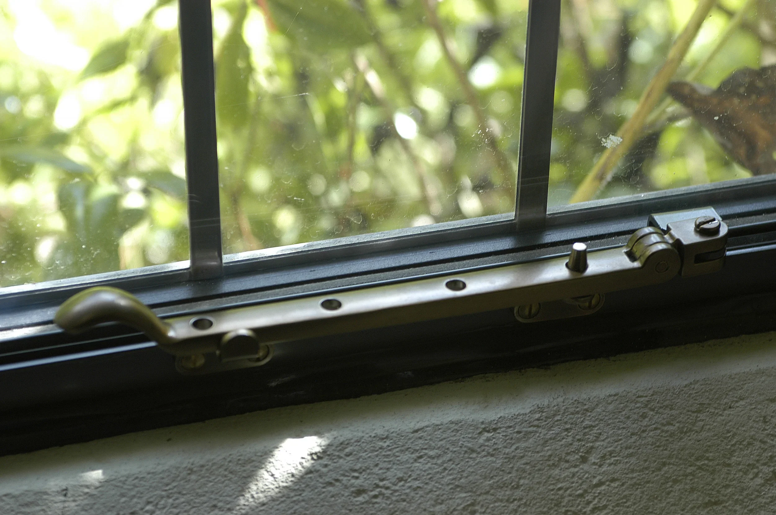 Stone Cottage - Insulead® Fixed Units · Steelyte® opening casements · APPlied square leading14.webp