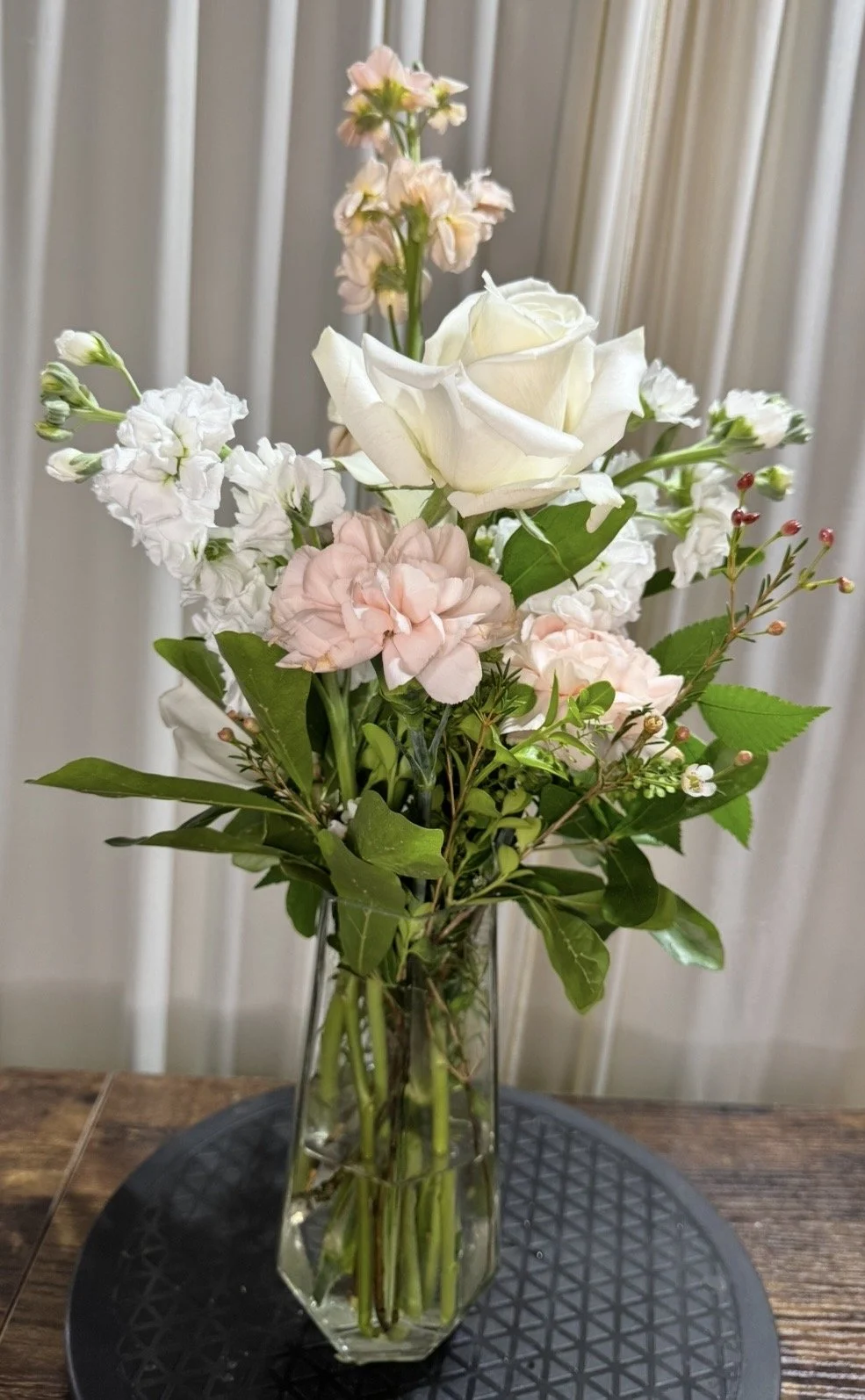 Fresh seasonal flower bouquet handcrafted in Colfax LA.