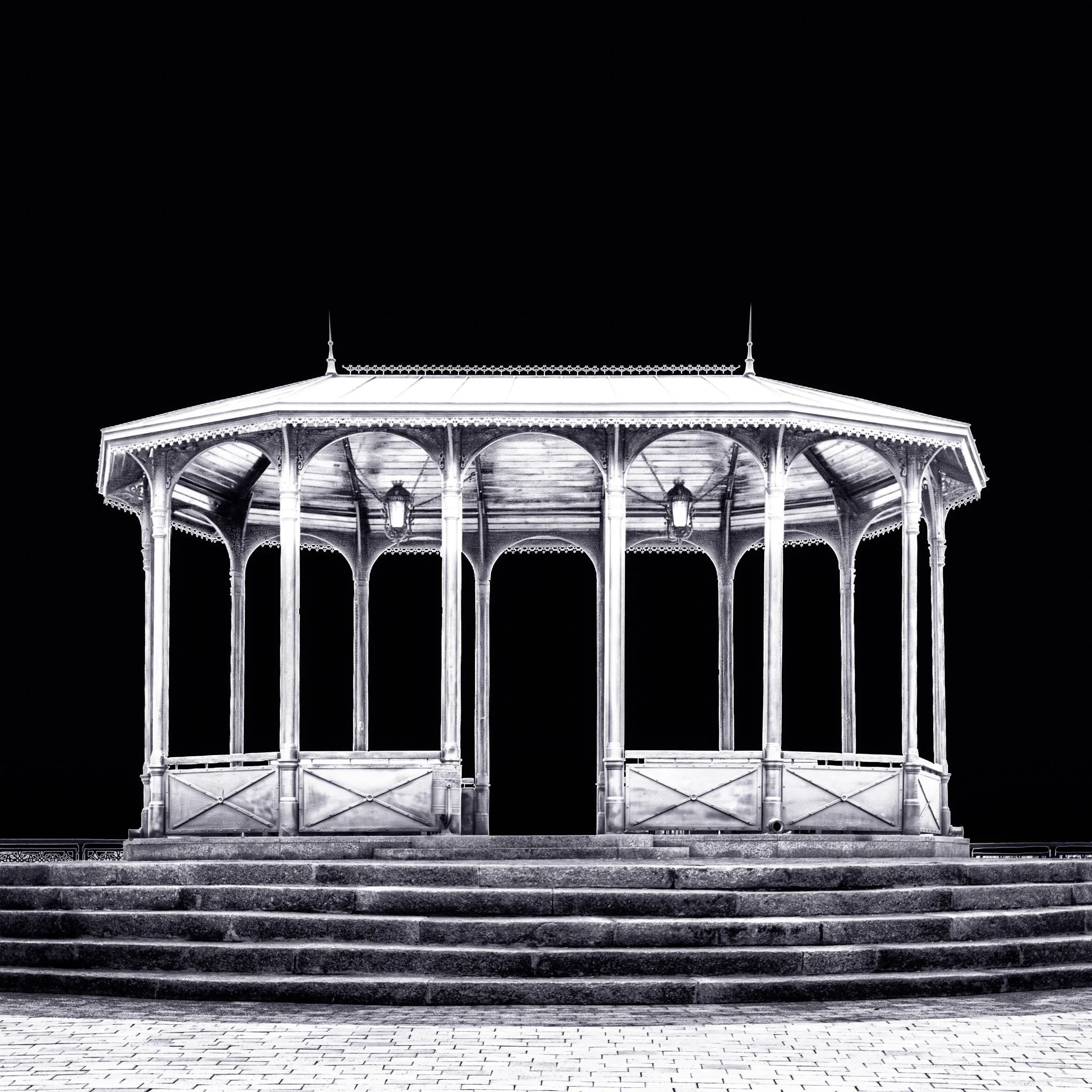 night-pavilion-kyiv-fine-art-photography-john-wright.jpg