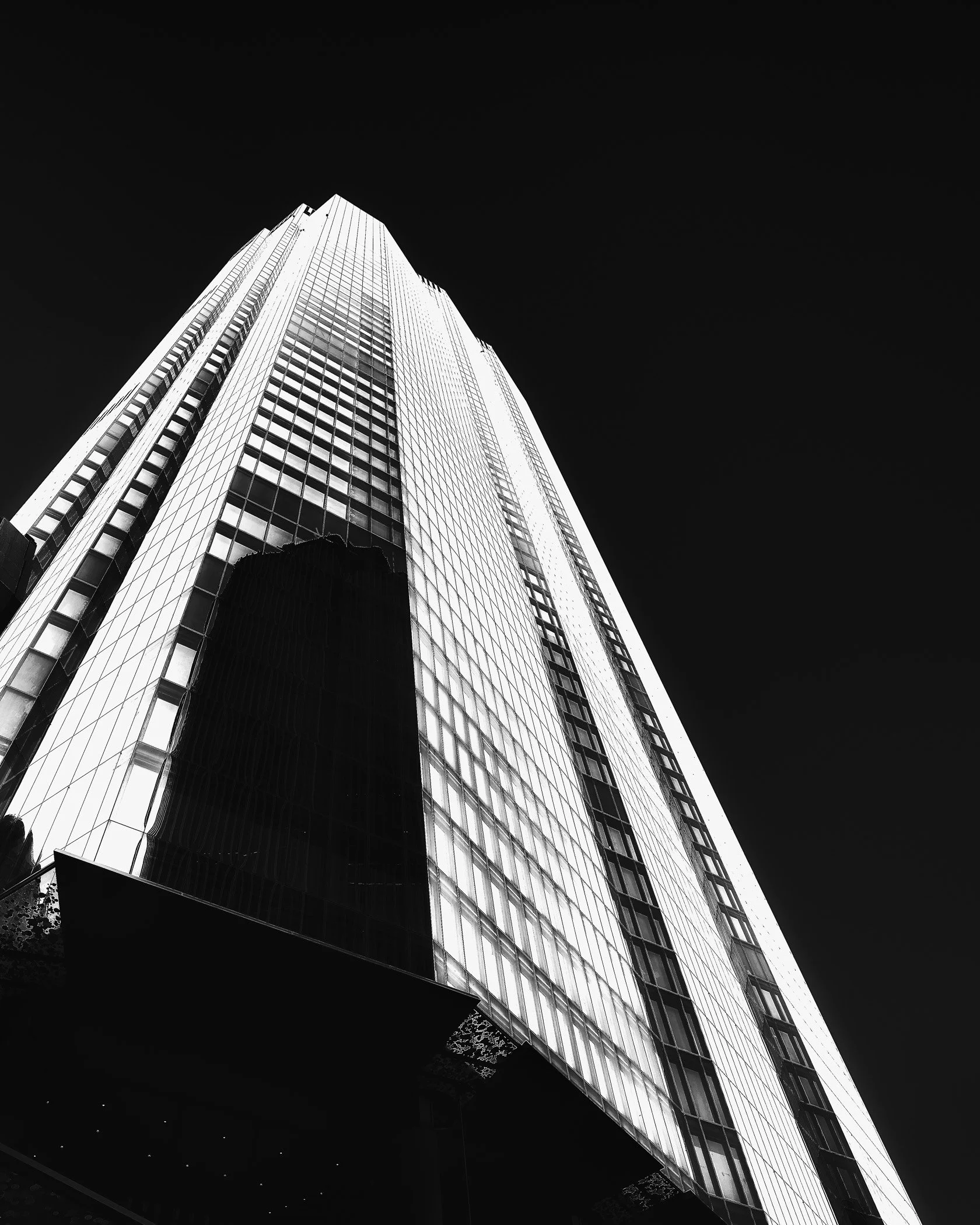 Bishopsgate Twenty Two Reflective glass paneling and sheer scale dominating the City of London's financial skyline.