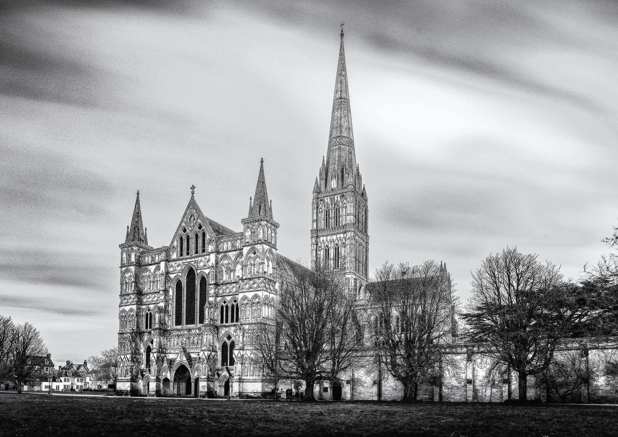 salisbury-cathedral-black-white.jpg