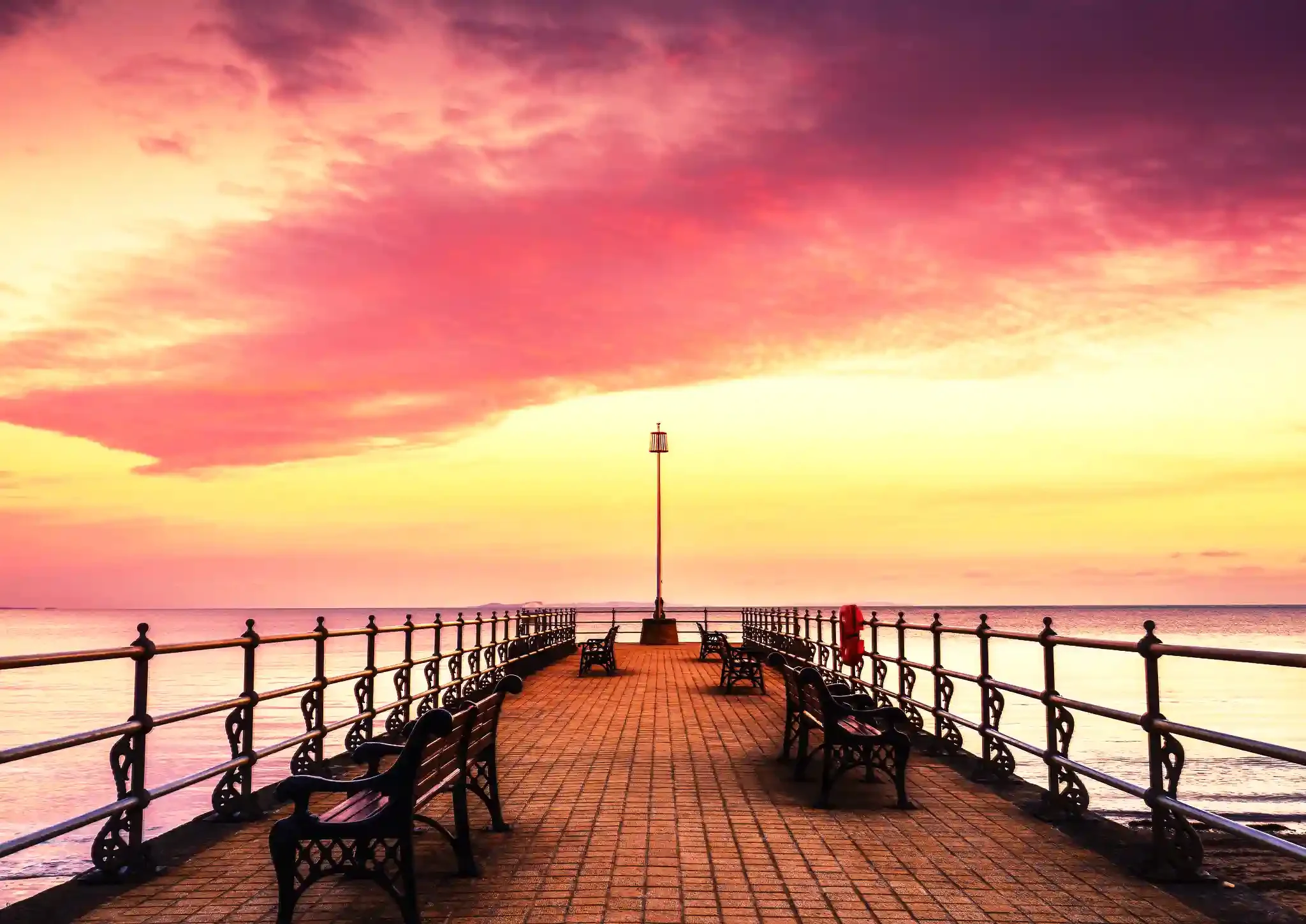 Banjo Pier Serenity