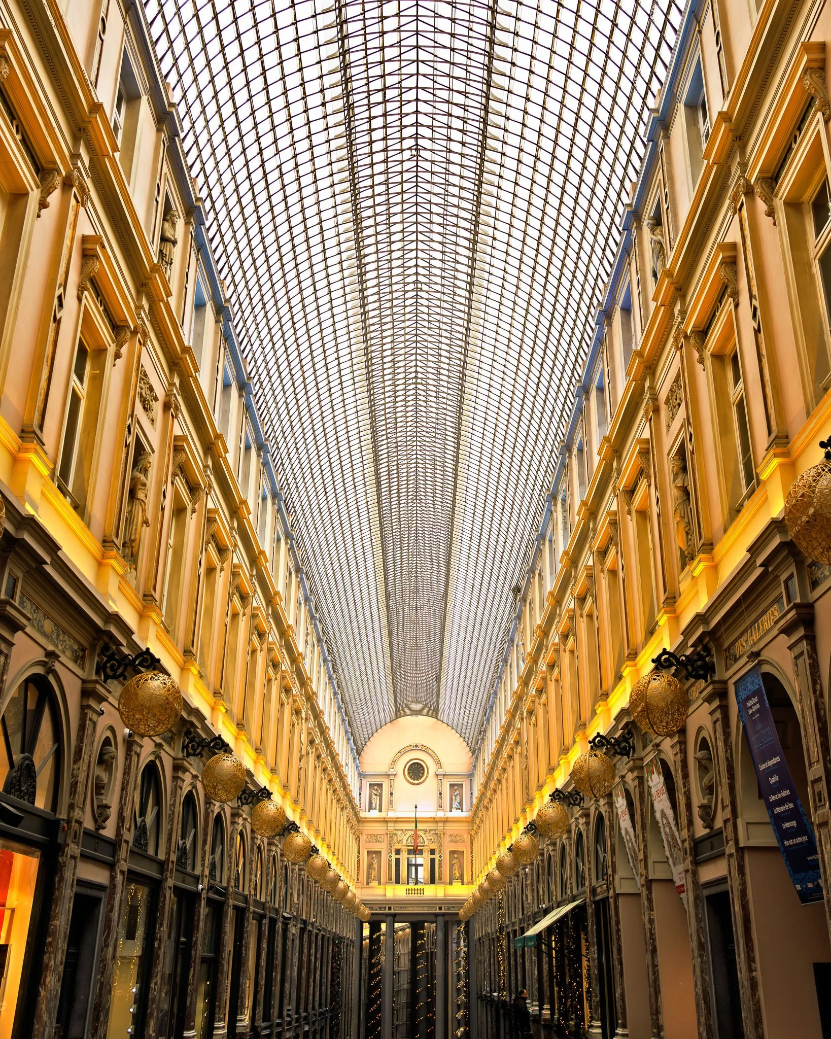 arcade-brussels.jpg