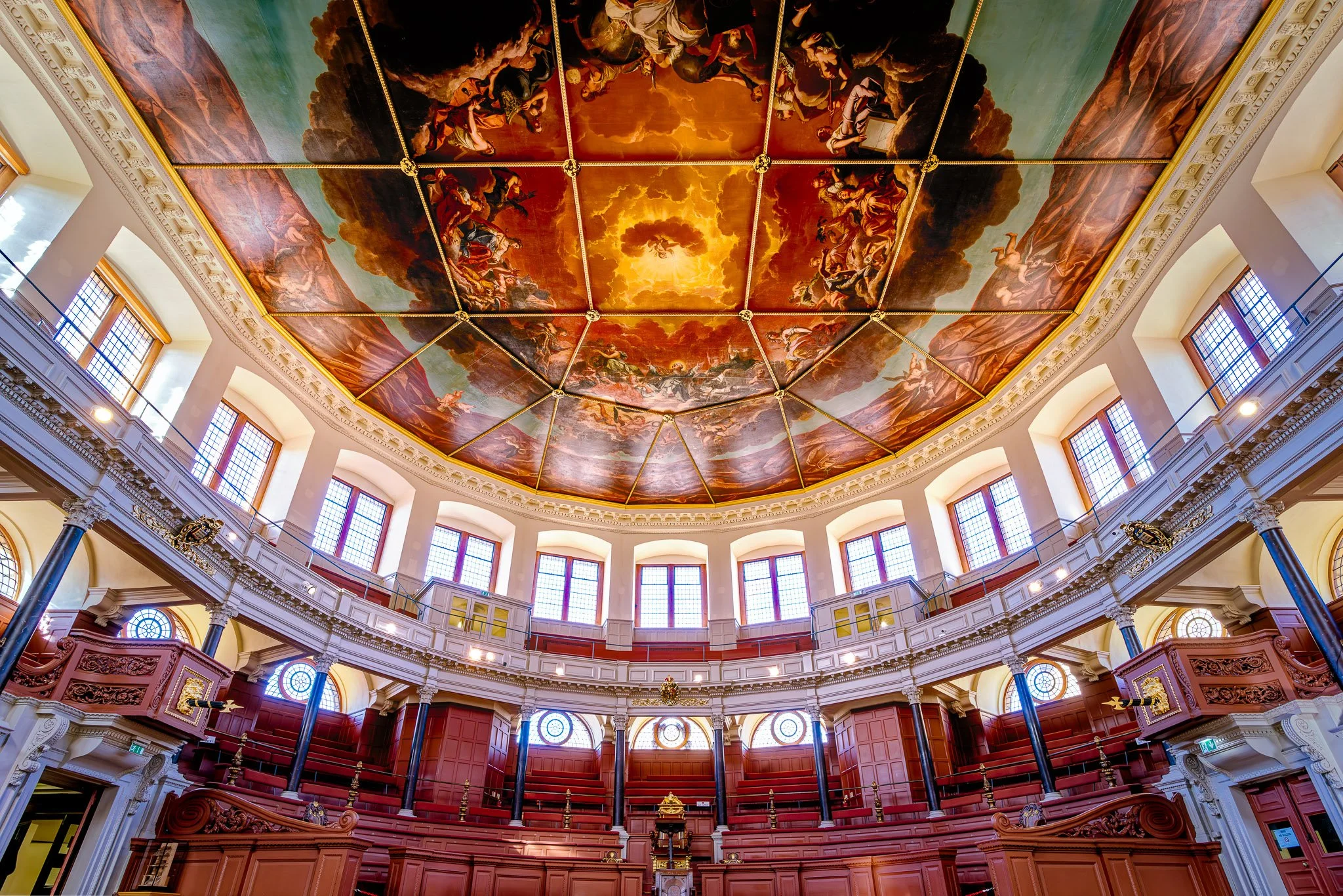 interior-sheldonian-theatre-oxford.jpg
