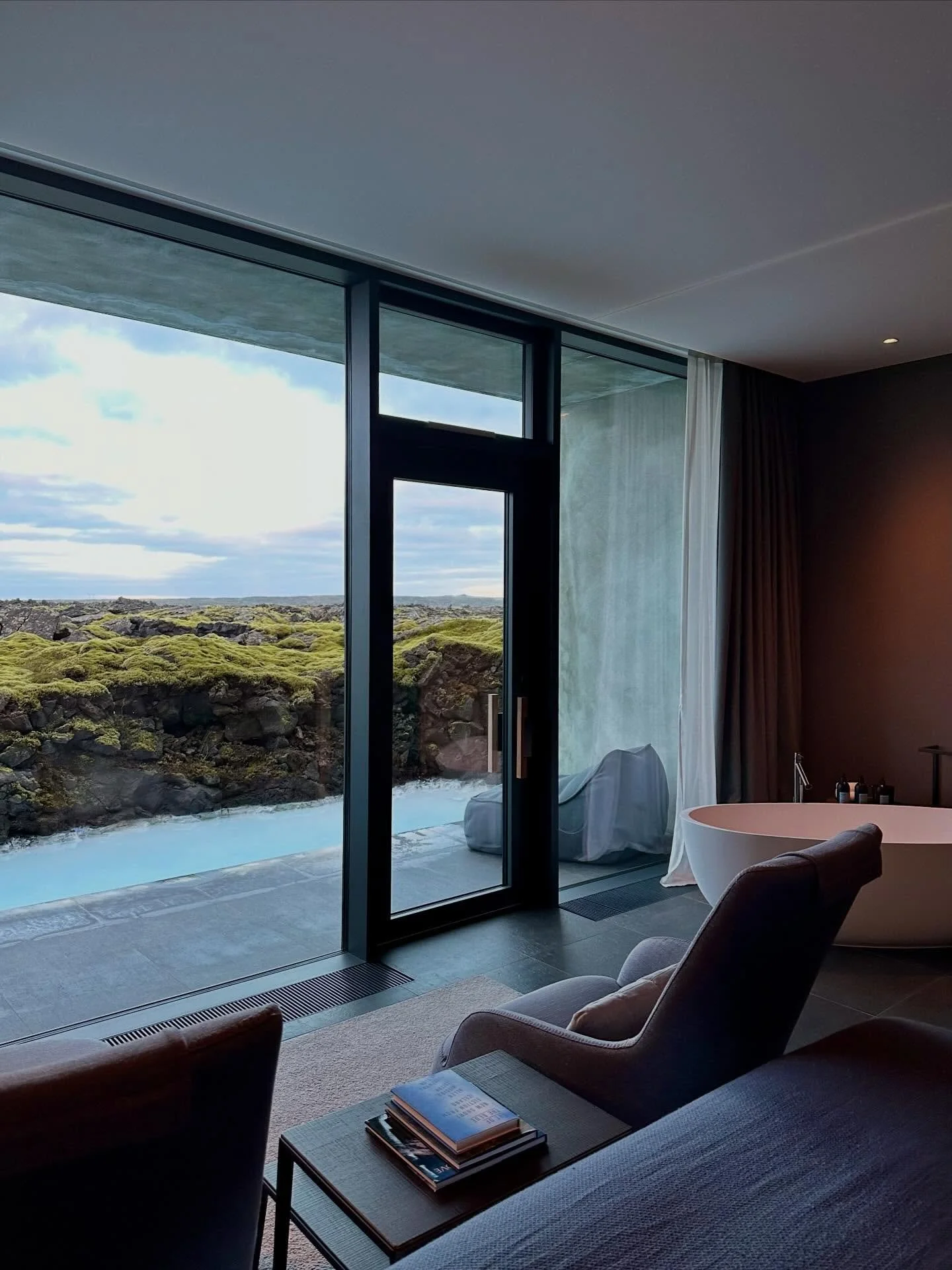 Featured Stay /// The Retreat at Blue Lagoon

Set within an ancient lava field, The Retreat at Blue Lagoon blends contemporary Nordic design with Iceland&rsquo;s striking natural surroundings. Suites open directly onto the mineral-rich lagoon, creati
