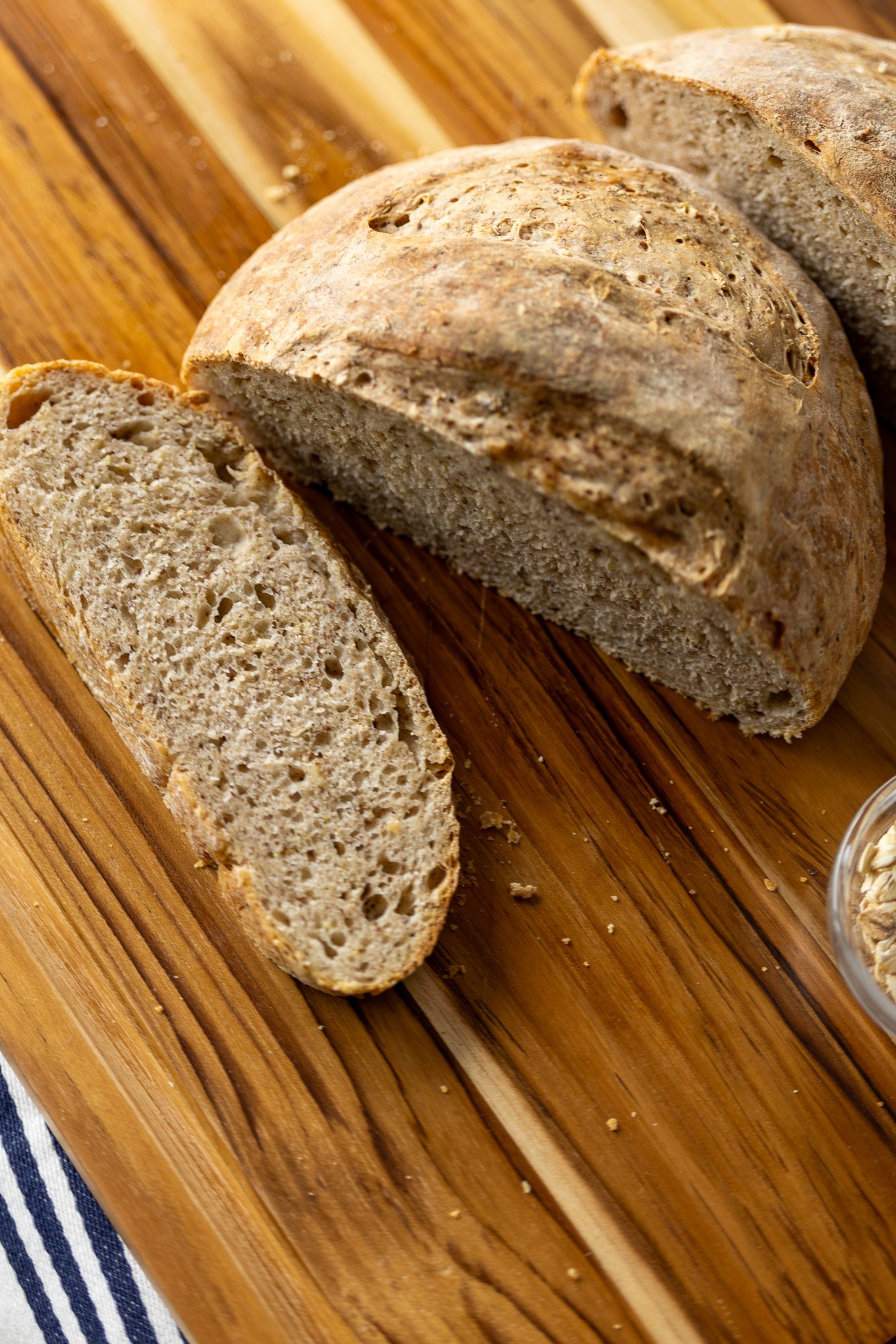 arctic-sourdough-wheat-oats-johnny-michael-loaf-crumb.jpg