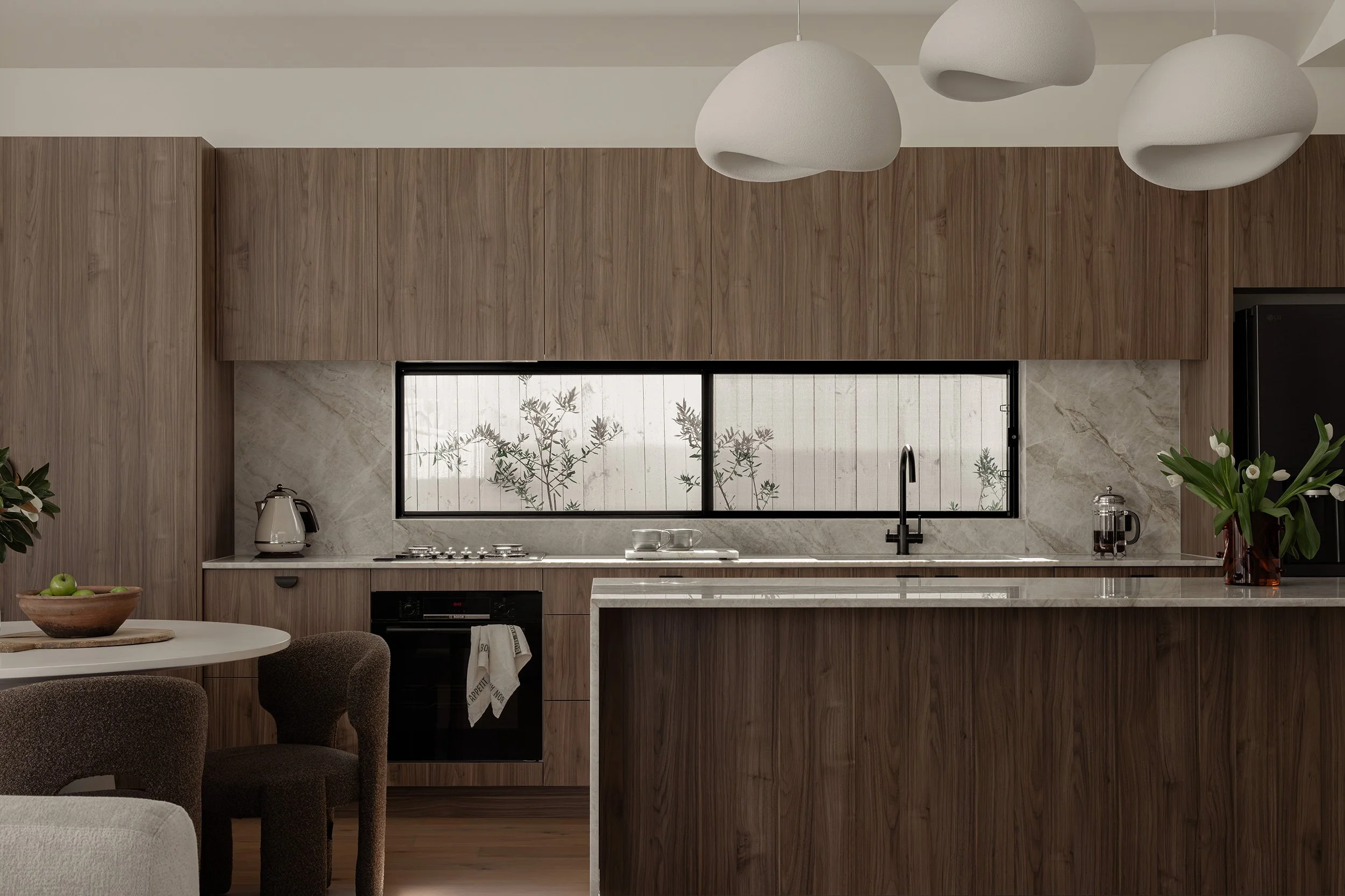 16-kahibahmodern-oasis-kitchen.jpg