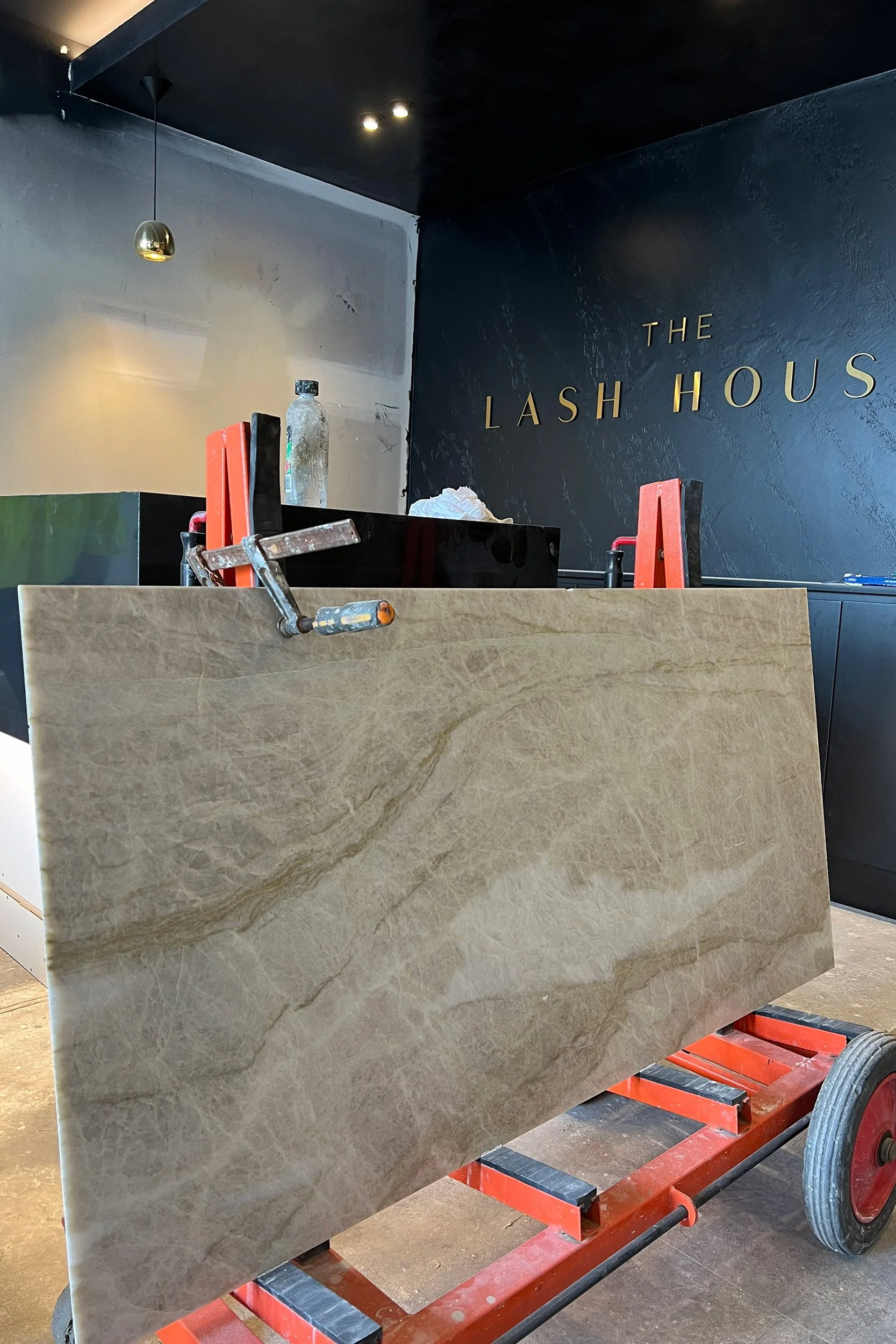 Taj Mahal quartzite slab