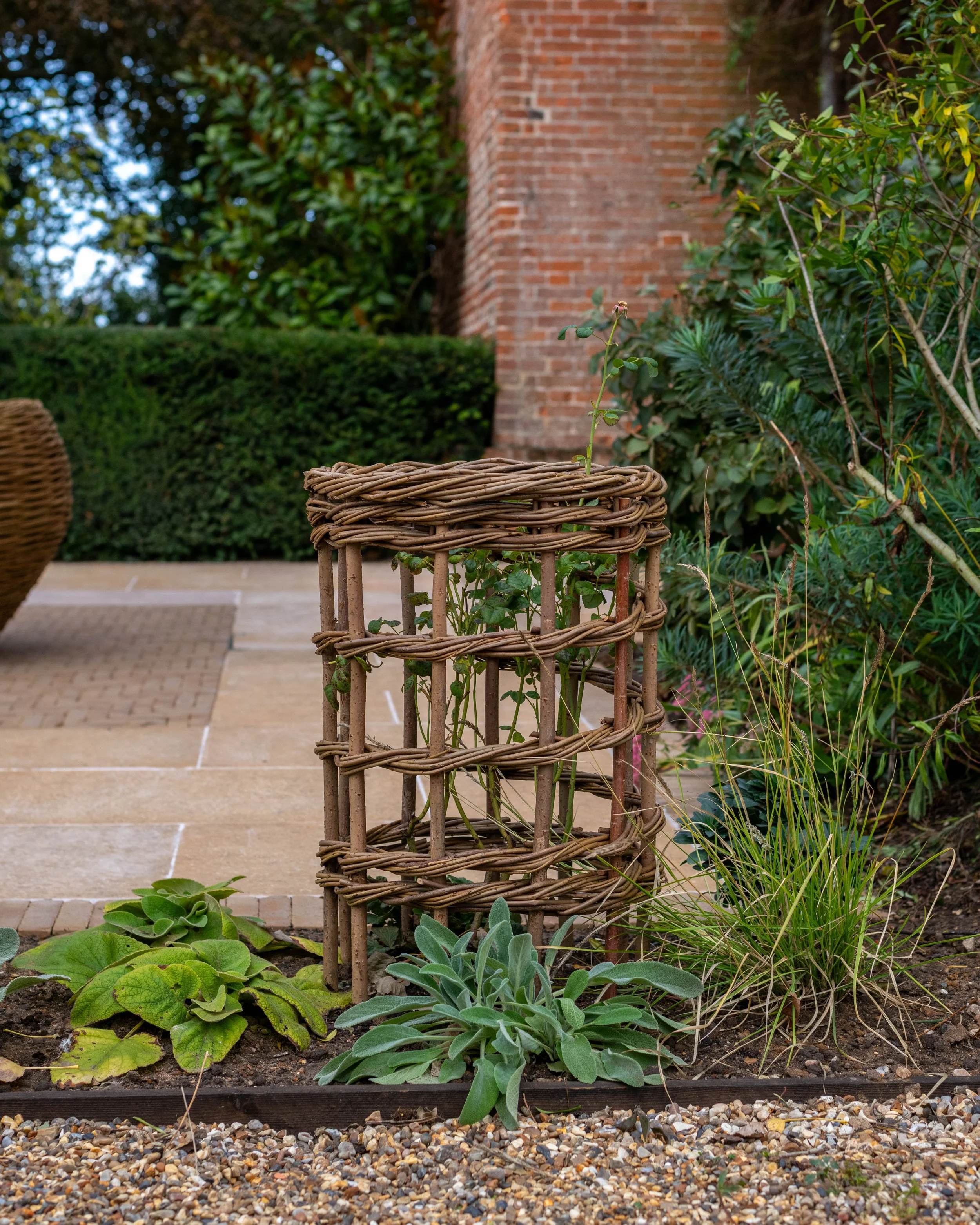 Circular Plant Support