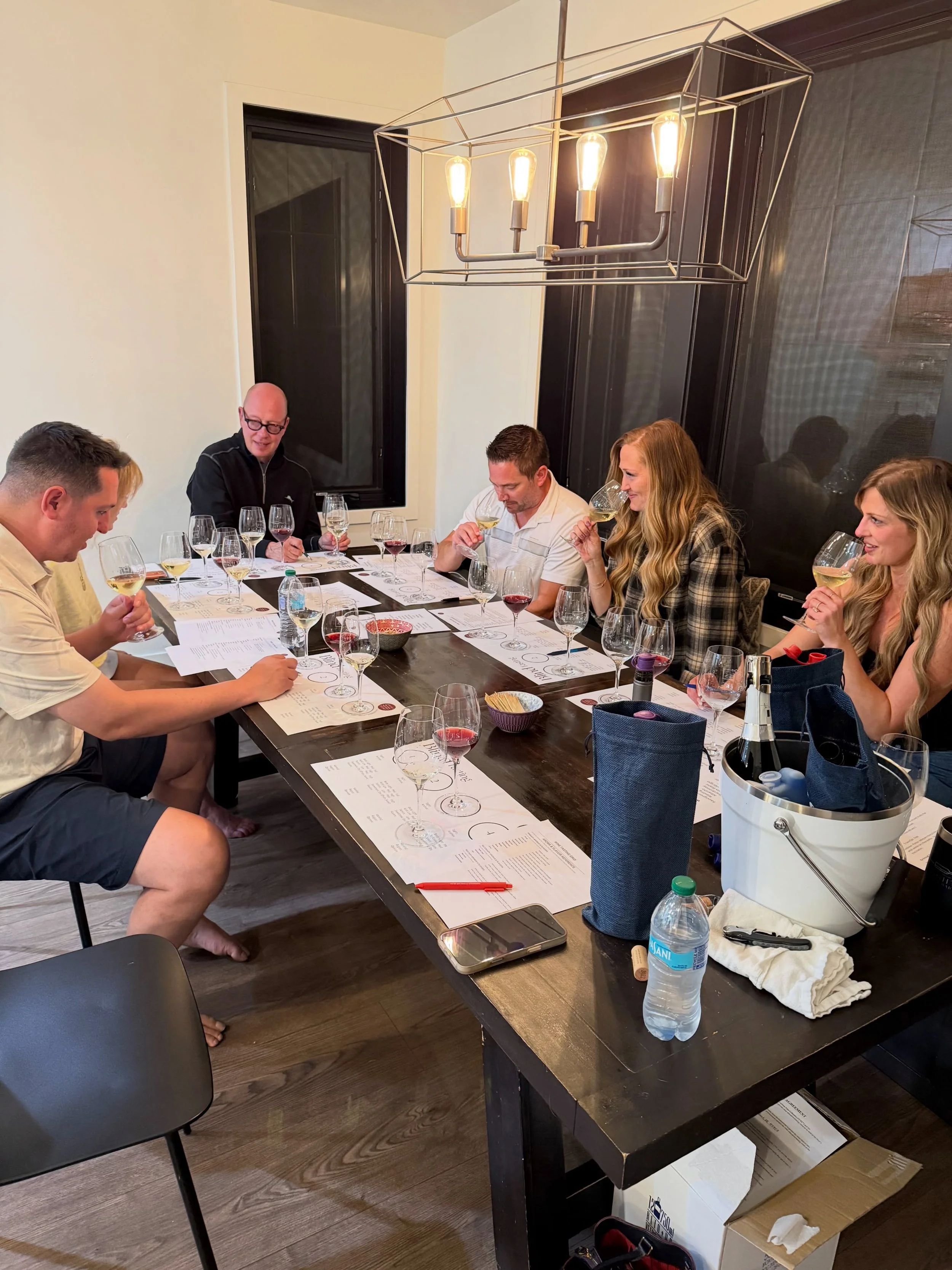 Private wine parties? I&rsquo;m in! 🥳

Let me come to you and curate a wine class for you and your friends! 🍷

Planning a trip and want to learn more about the region&rsquo;s wines? Curious about food and wine pairings? Or want to learn the basics 