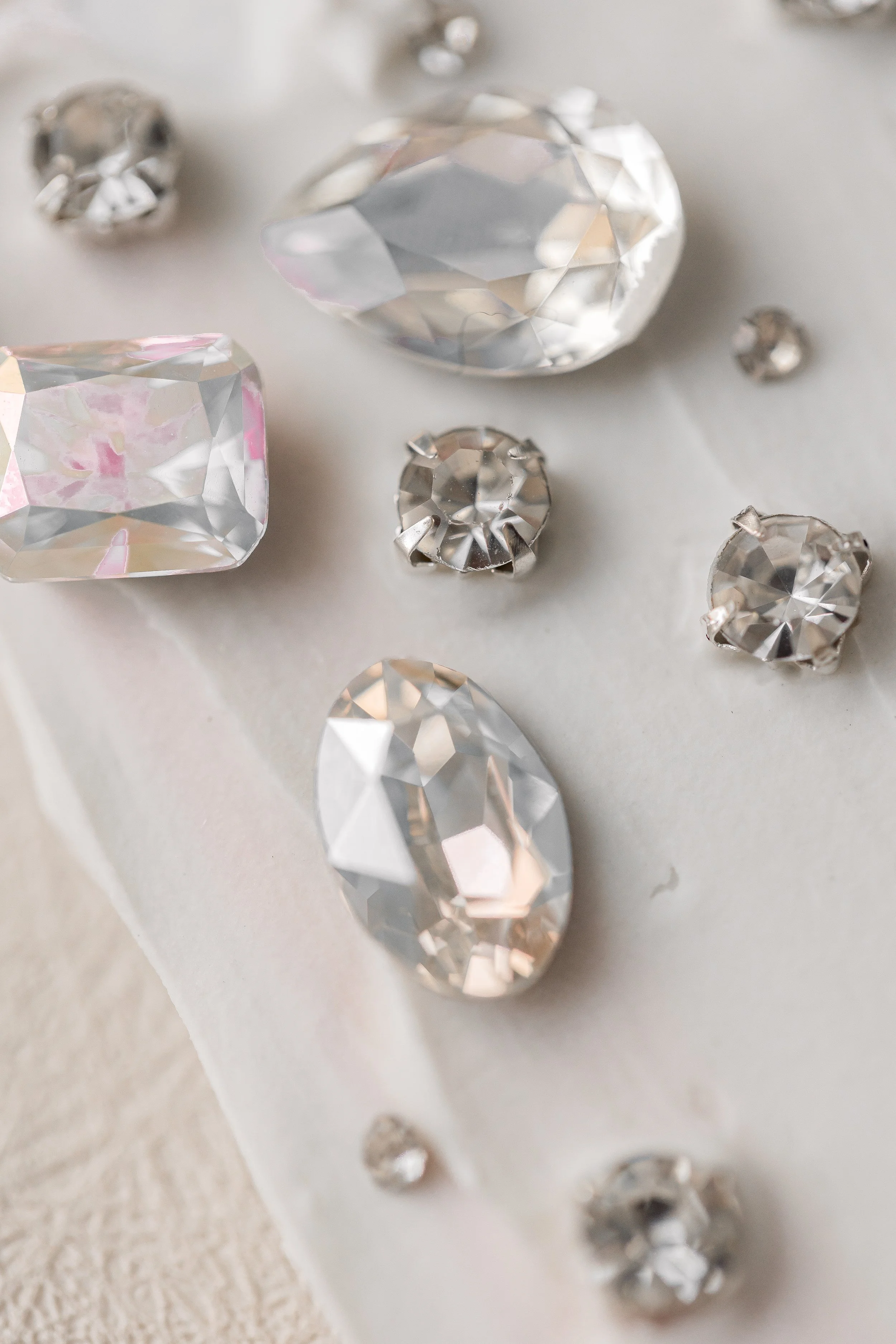 NOTE_CustomWeddingStationeryDesign_Flatlay-2-65.jpg