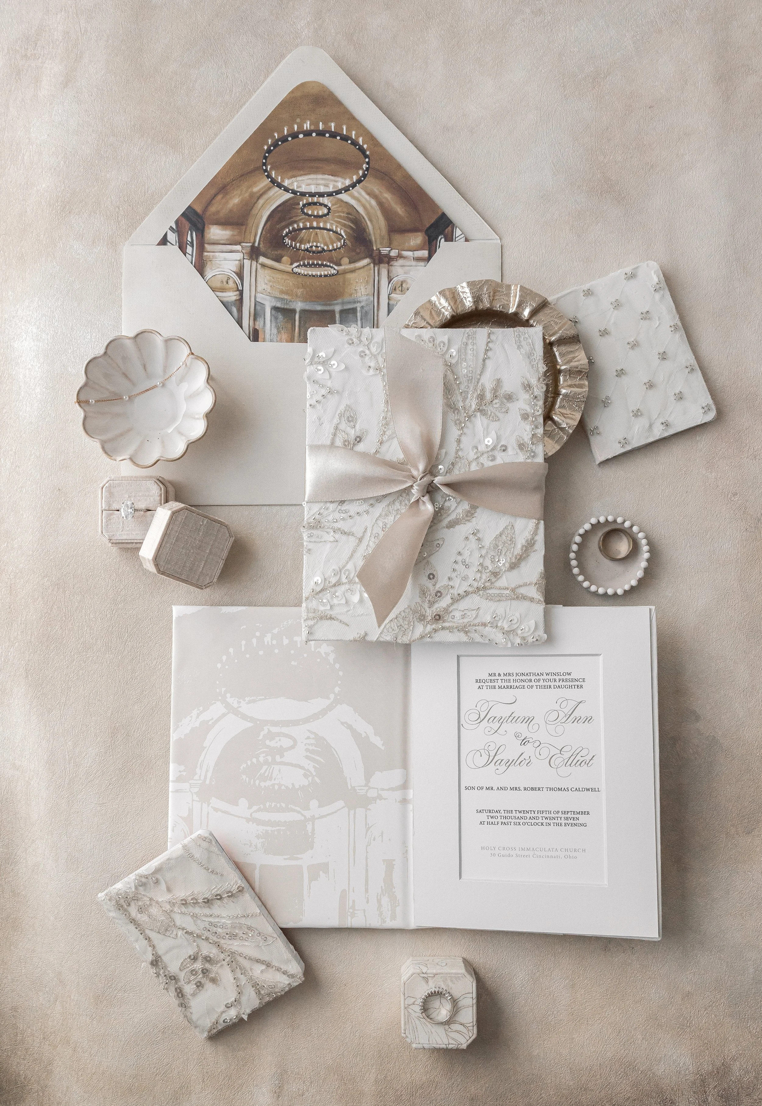NOTE_CustomWeddingStationeryDesign_Flatlay-2-31.jpg