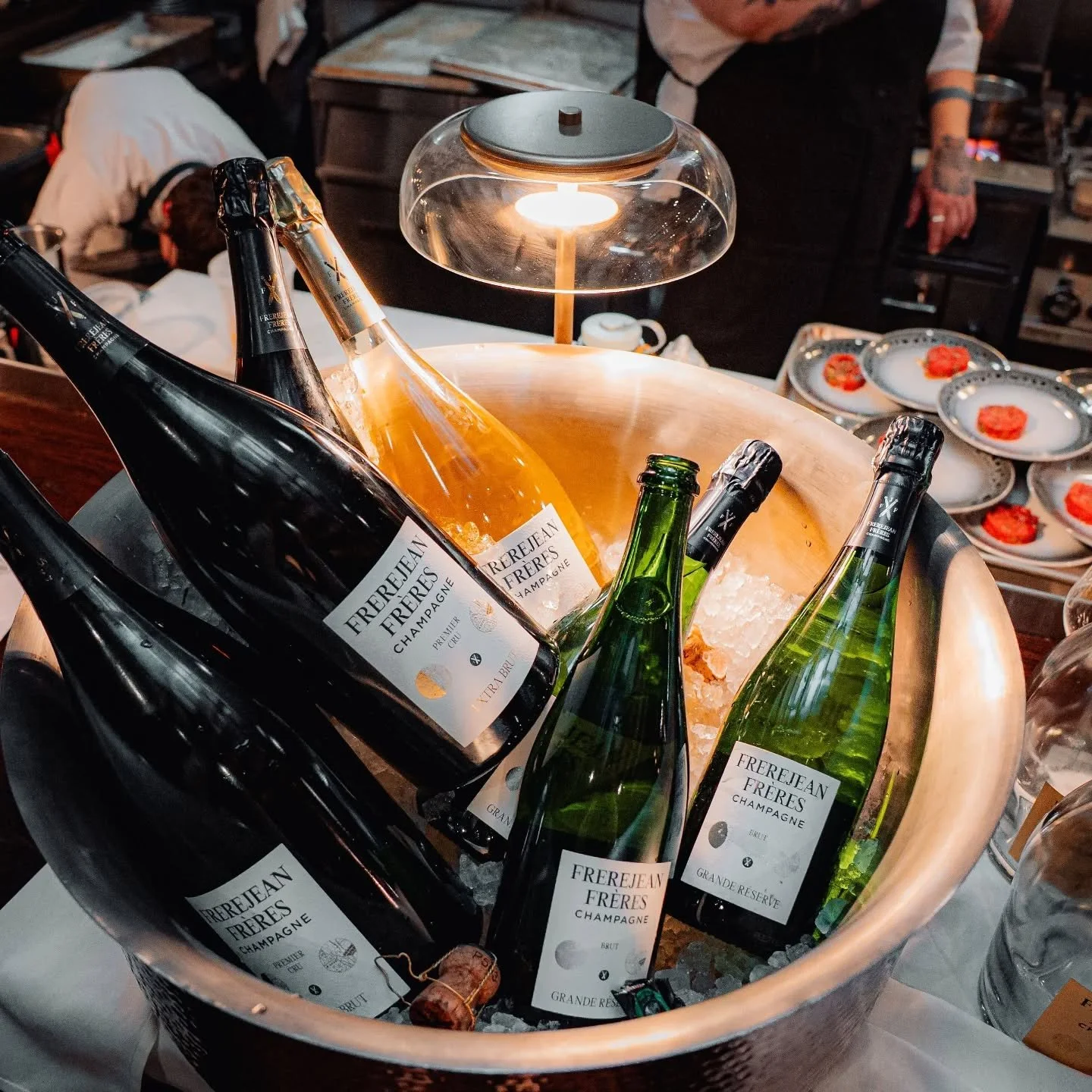 Wrap up of our wonderful evening @saltandbrickyyc @champagnefrerejeanfreres with @vealstalk @noblerot002 @cityandtambeau and the amazing team at Salt and Brick! 
Thank you @illia_krt