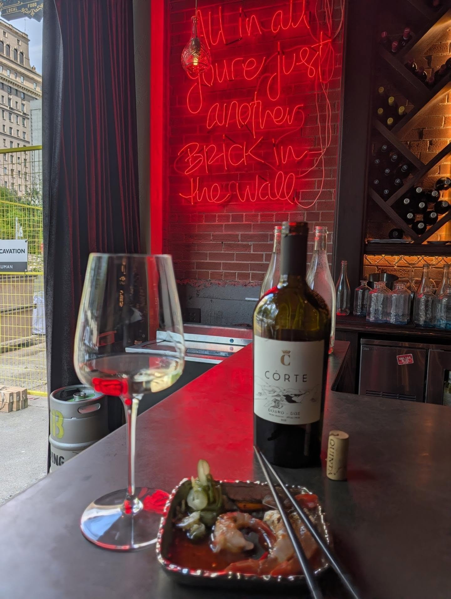 Fresh BC Spot Prawns and deadly Saba @saltandbrickyyc 👌🏽👌🏽👌🏽paired with Corte from Douro!

Thank you @noblerot002 @vealstalk @unclecurlyy 

#sashimi #sushi #yycfood #portuguesewine #portugal