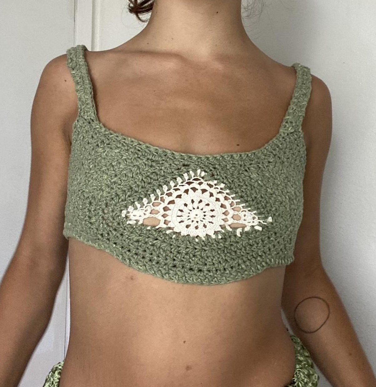 Upcycled doiły + crochet