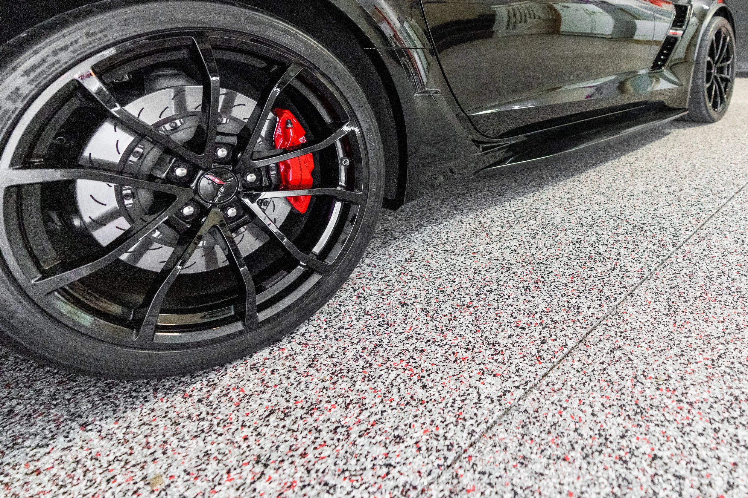 20221005_Penntek_Custom Flake Garage-003.jpg