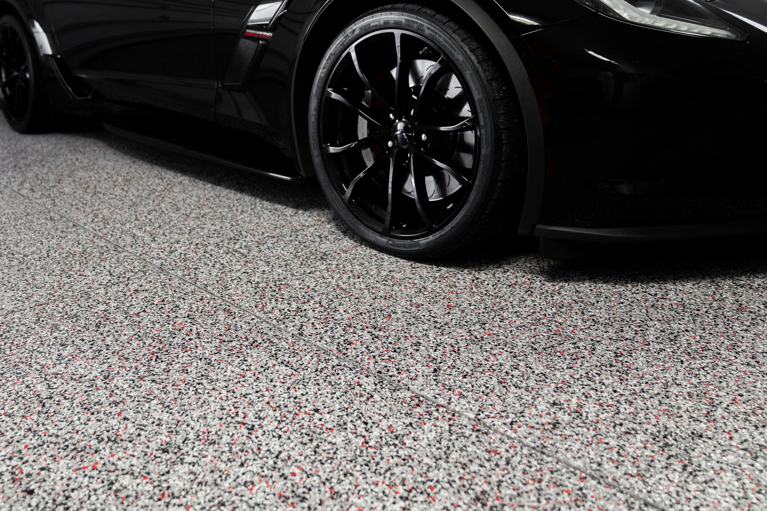 20221005_Penntek_Custom Flake Garage-006.jpg