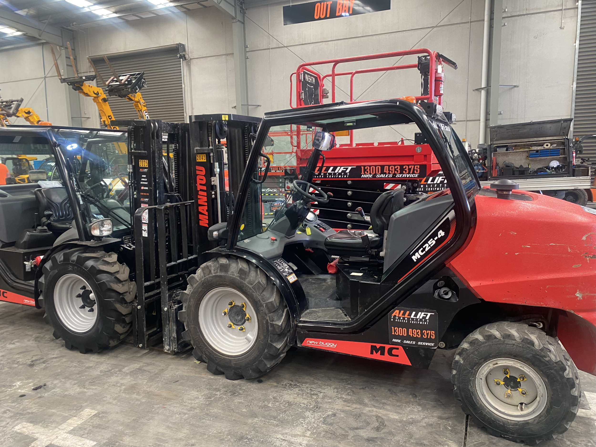 Manitou MC25-4