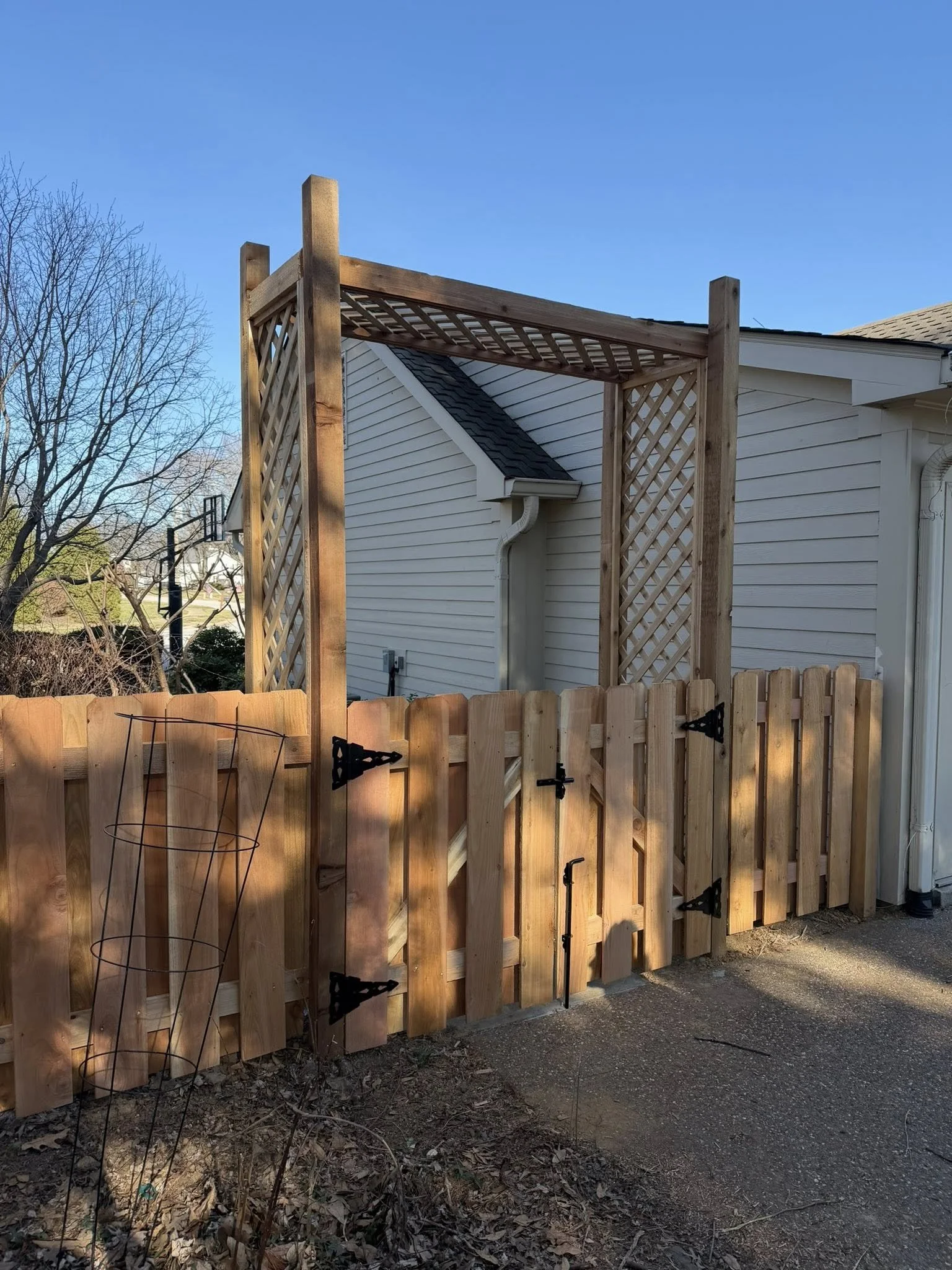 Cedar wood fence gate with arbor pergola - Midwest Fence