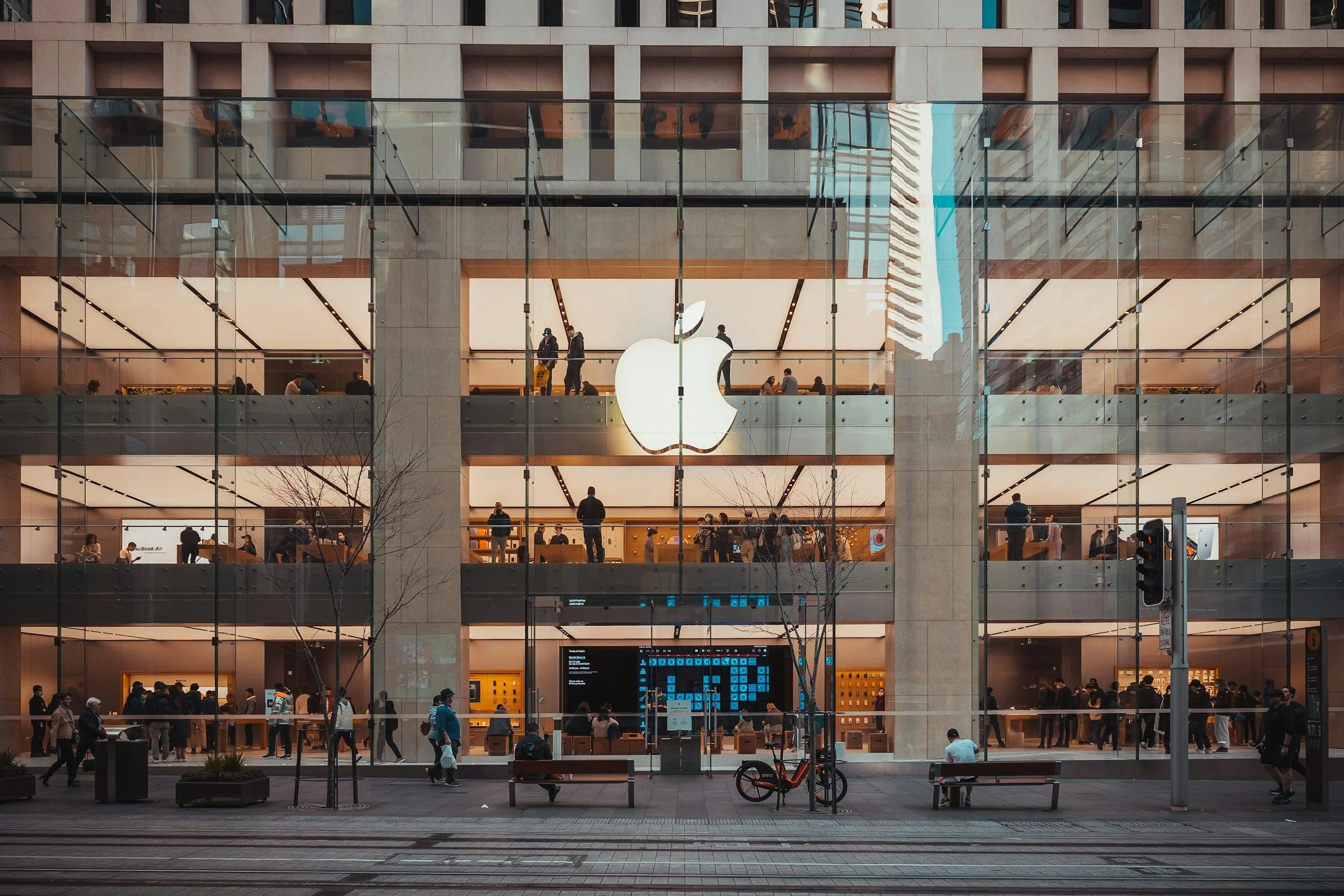 Time To Add Apple To Retirement Portfolios