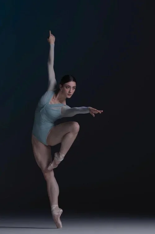 Bianca Carnovale, "The Ballet Busker." Masterclass teacher at the Adult Ballet Centre
